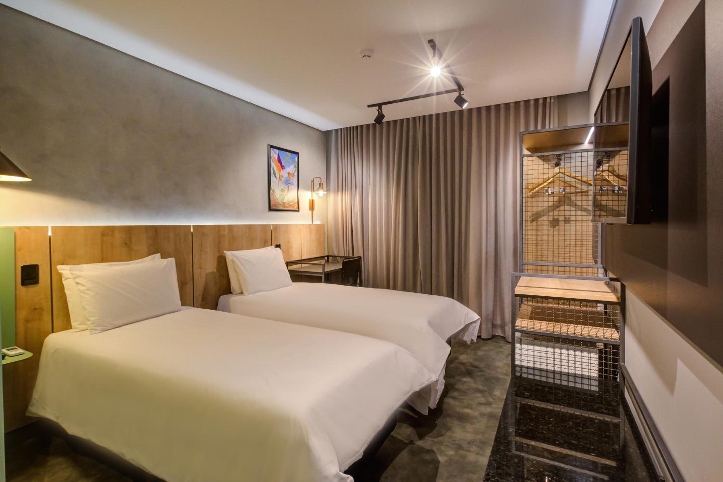 Deluxe Twin Room - Photo 6