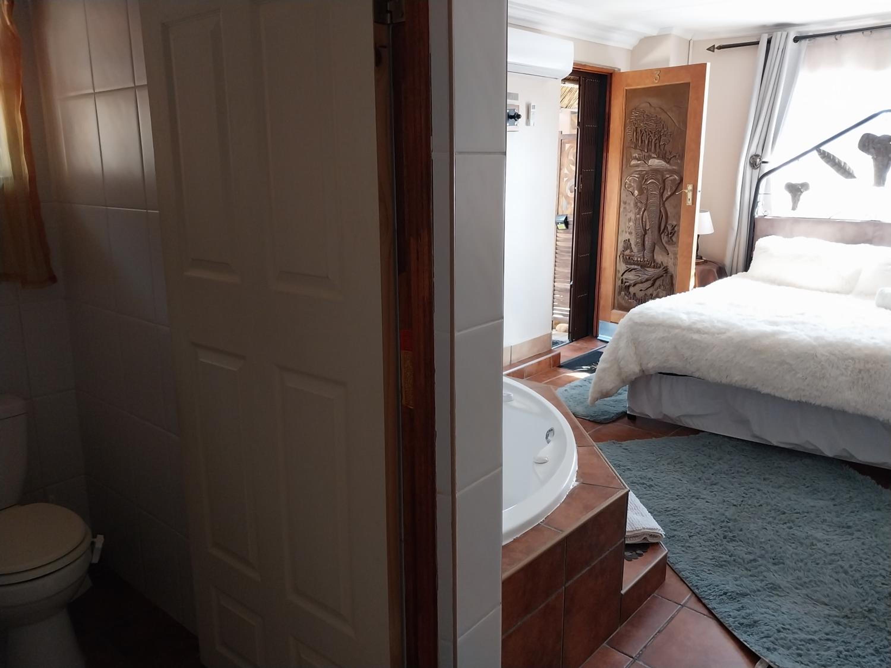Queen Room - Photo 2