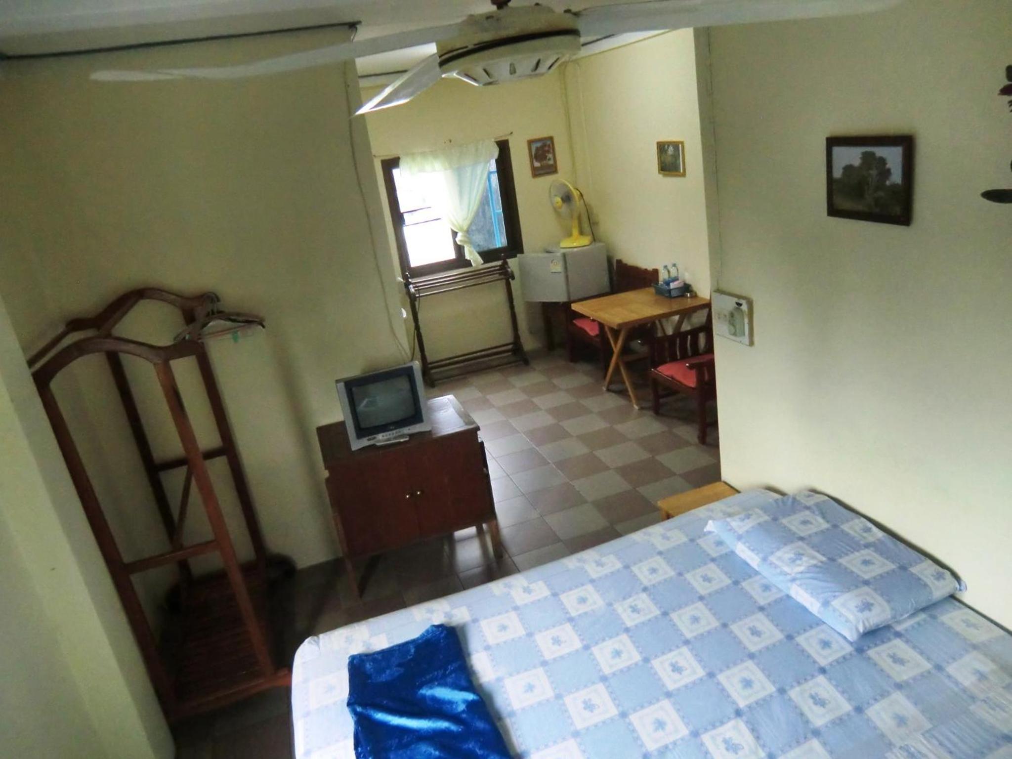 Large Double Room photo 2