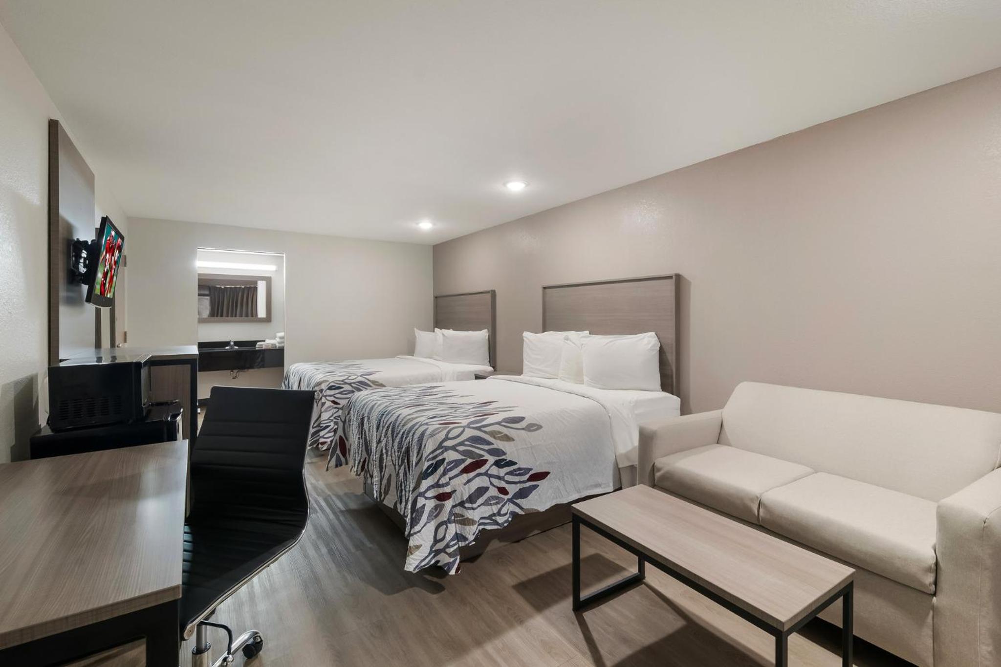 Deluxe Room with Two Queen Beds Non-Smoking - Photo 9