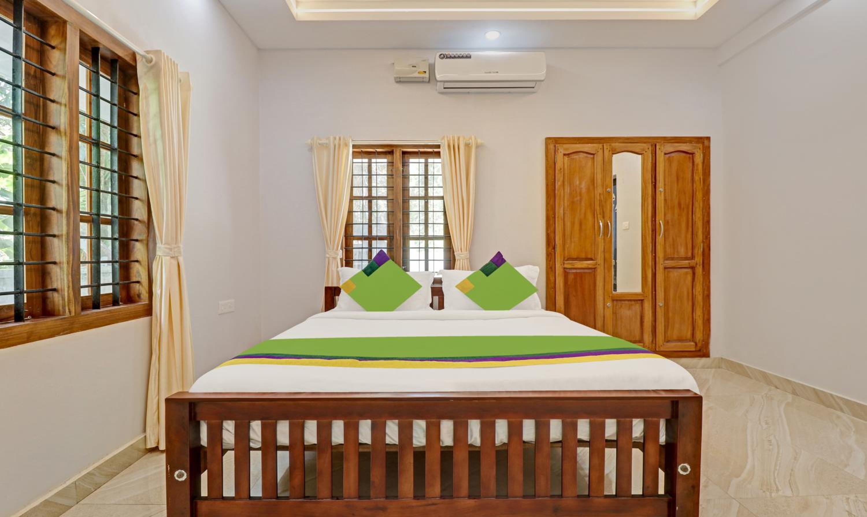 Standard Double Room - Photo 5