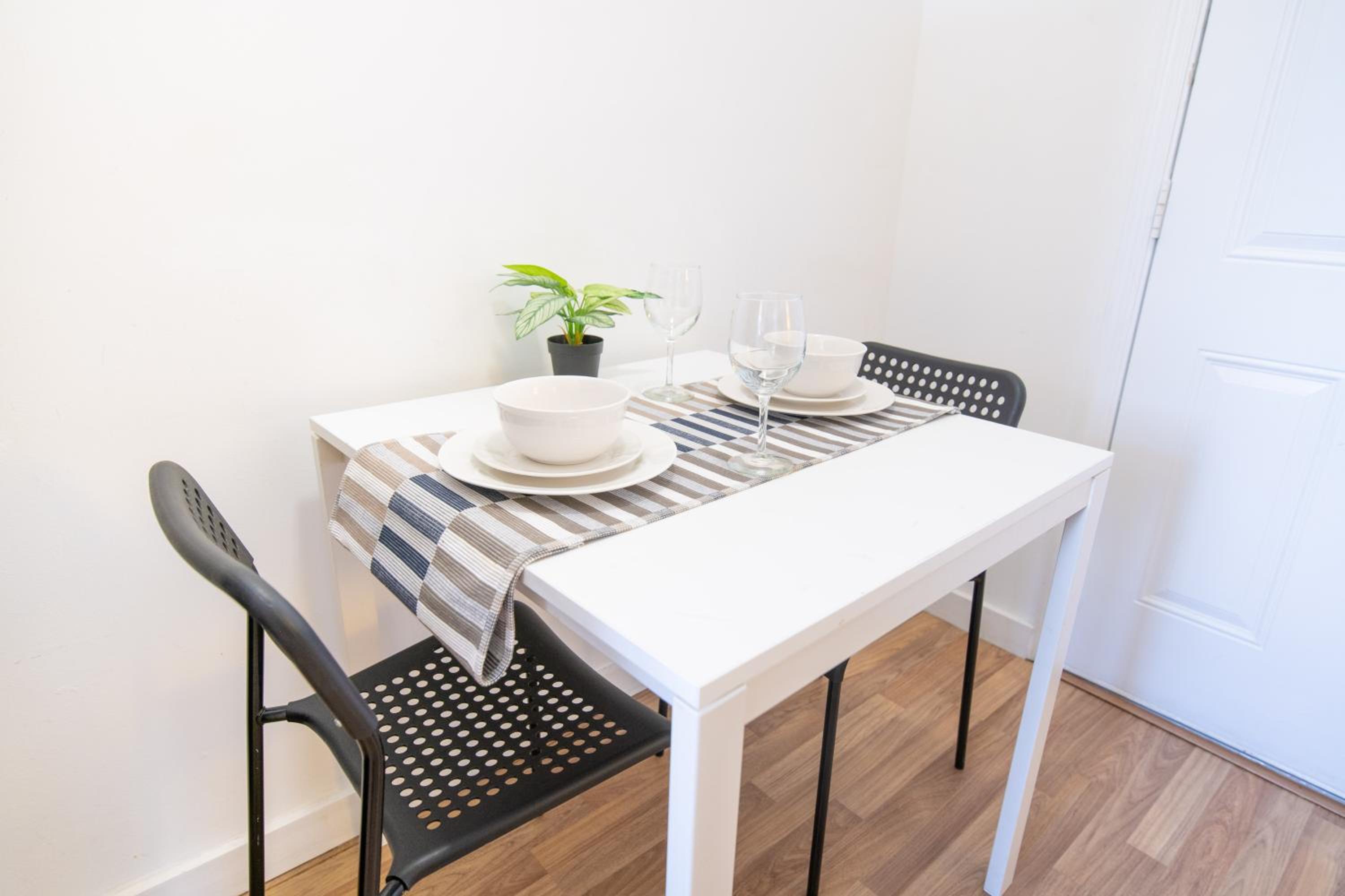 Apartment photo 3
