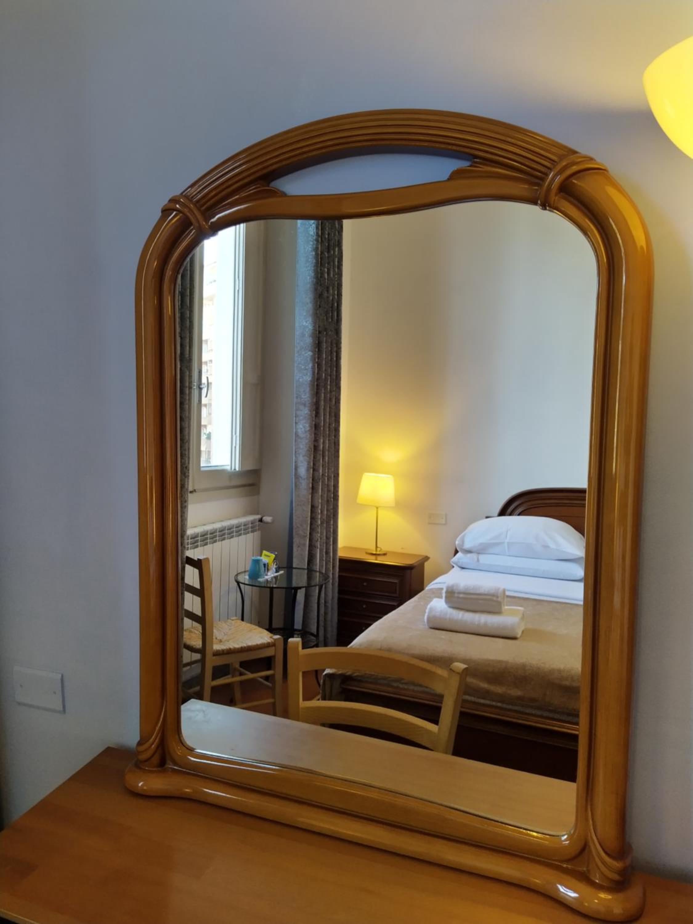 Double Room With Private External Bathroom