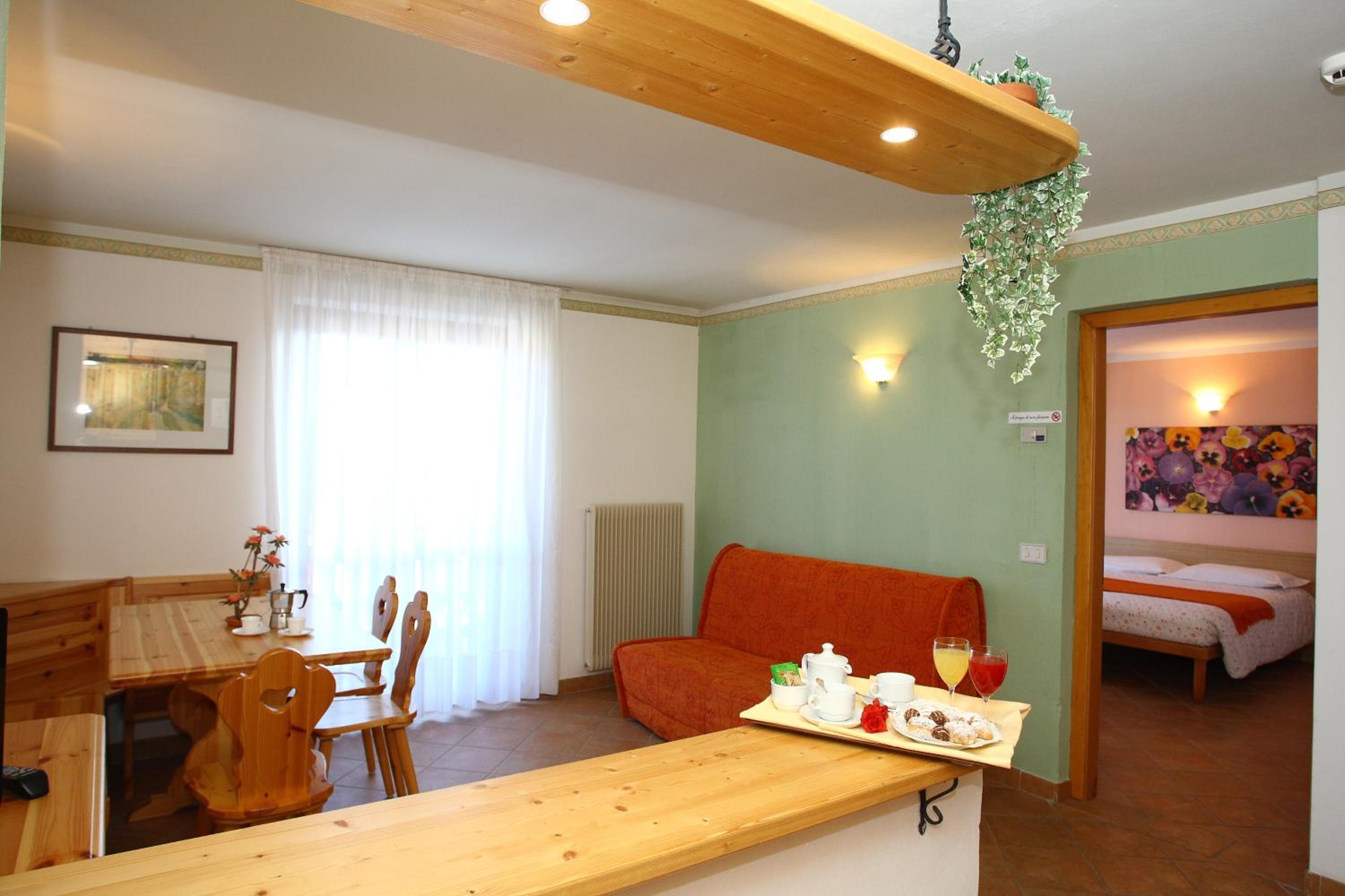 One-Bedroom Apartment with Balcony