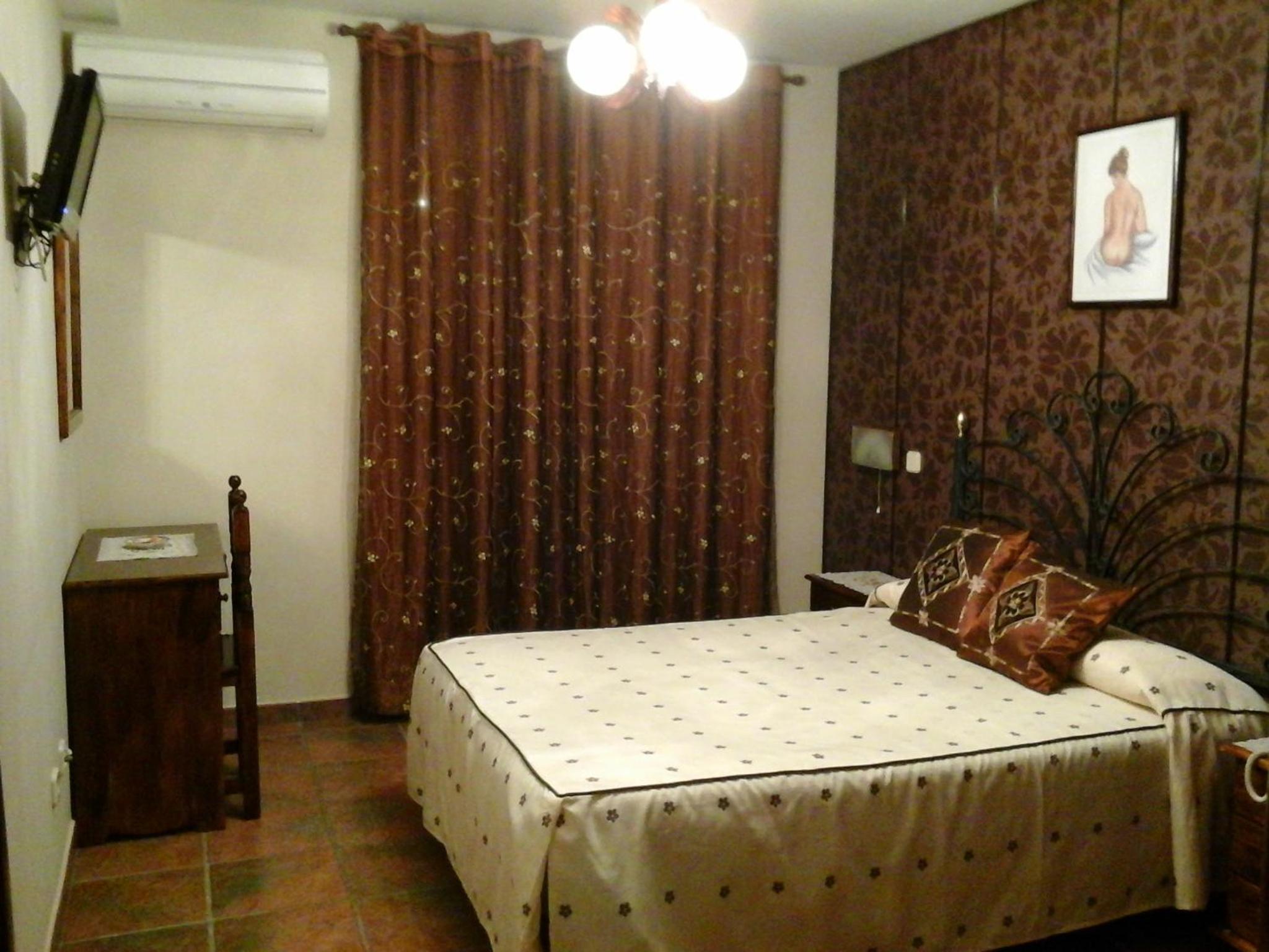 Double or Twin Room photo 2
