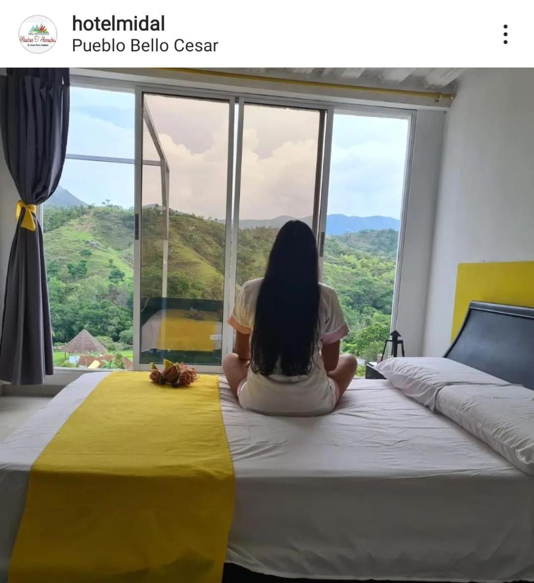 Suite with Mountain View