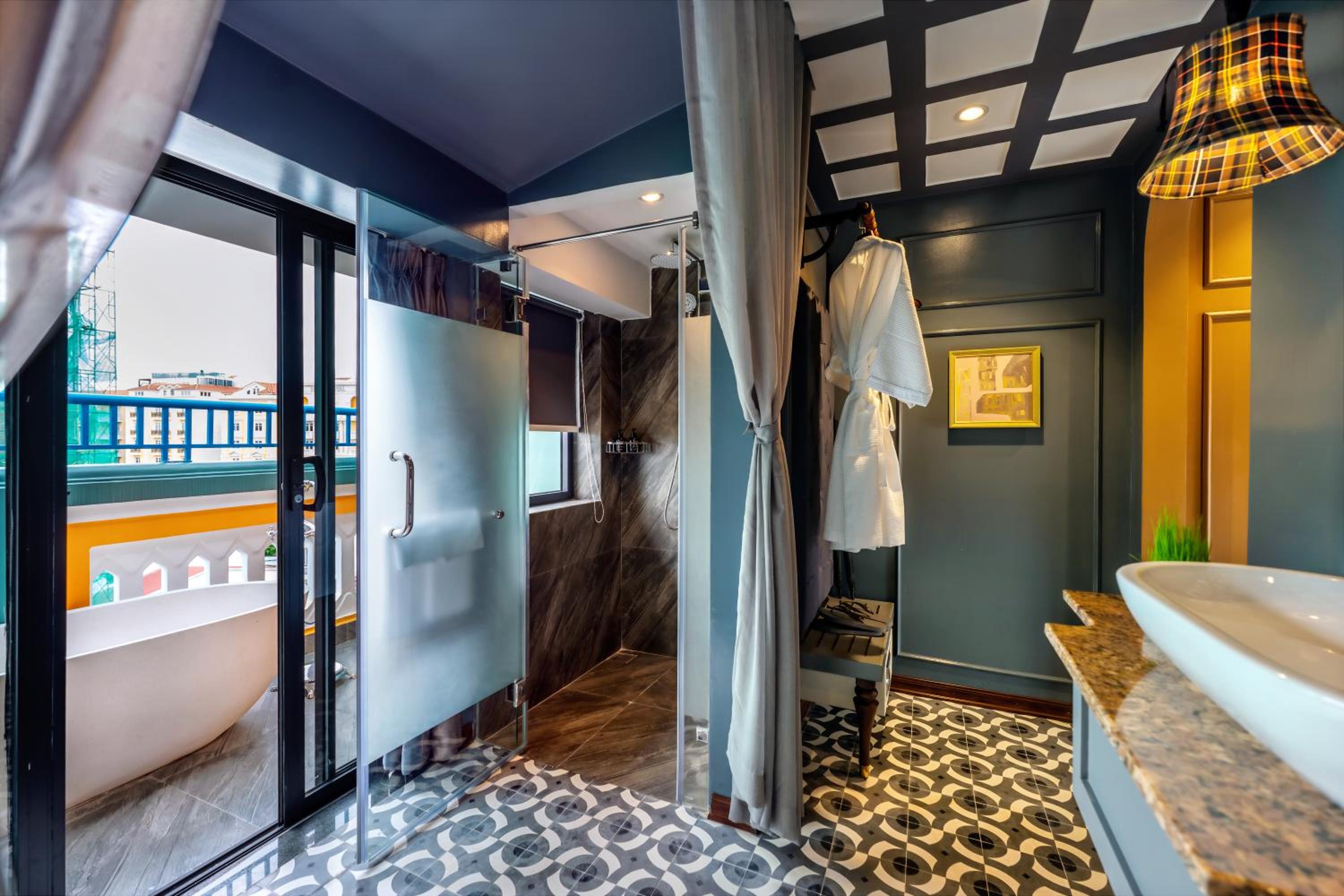 Executive Suite with Terrace - Photo 10
