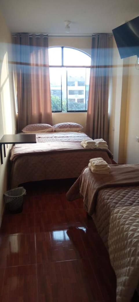Twin Room with Private Bathroom photo 1