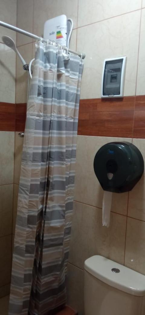 Twin Room with Private Bathroom photo 3
