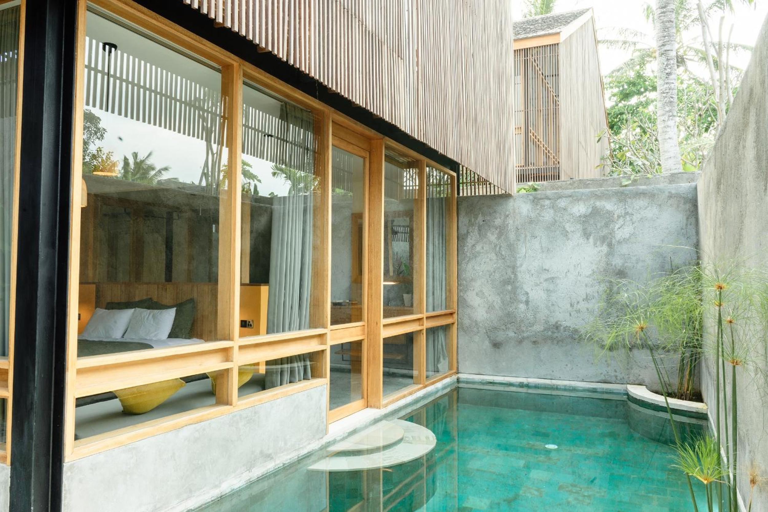 One-Bedroom Suite with Pool and One-Time Afternoon Tea  - Photo 11