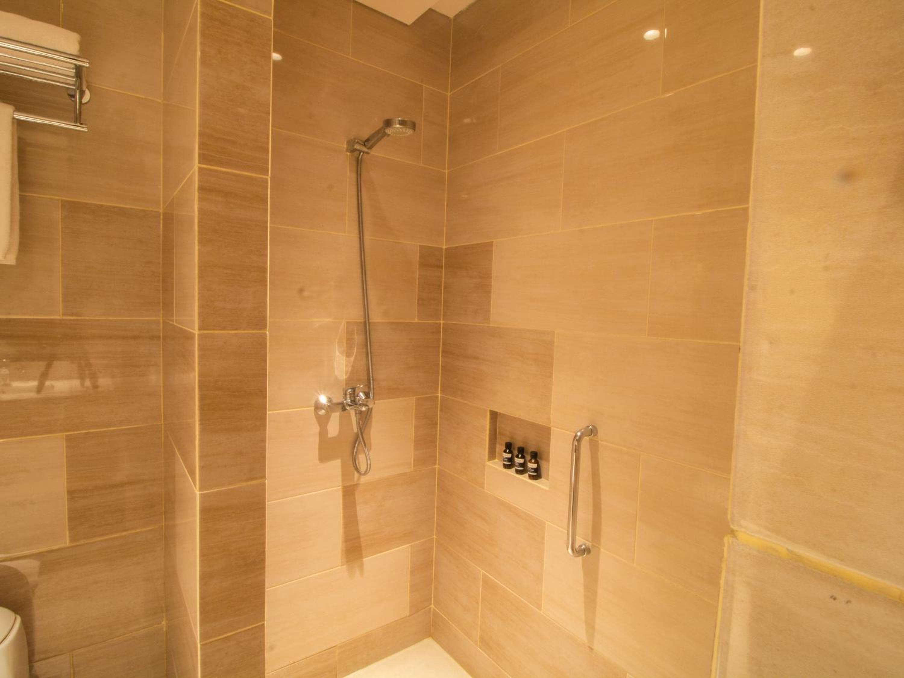 Junior Suite - Photo 5