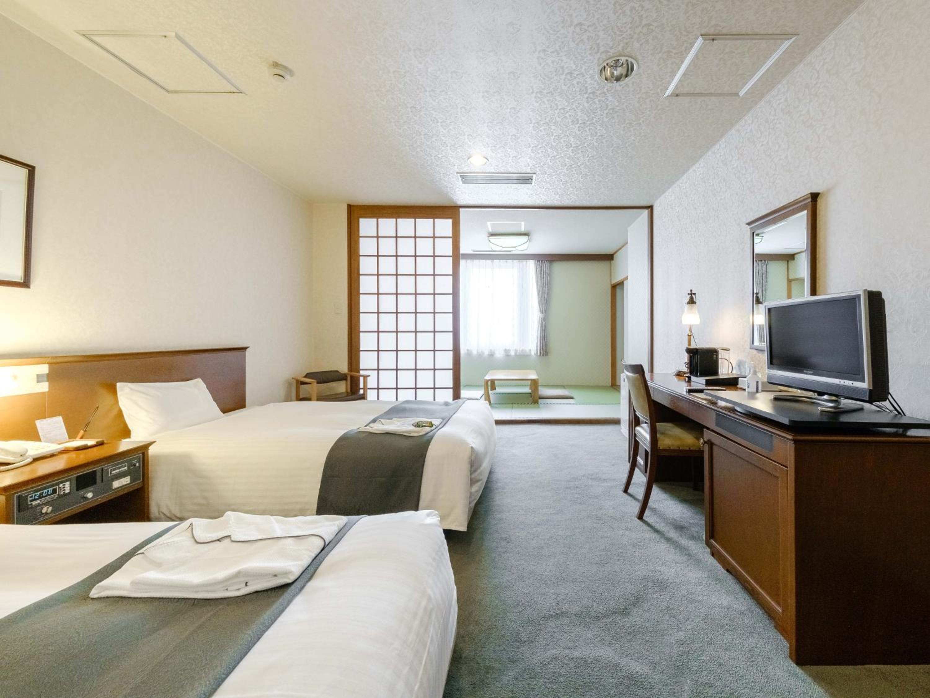Standard Quadruple Room - Photo 3