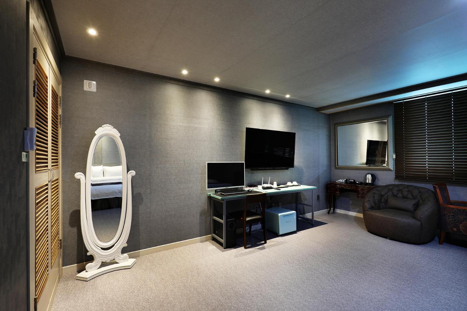 Superior Twin Room - Photo 6