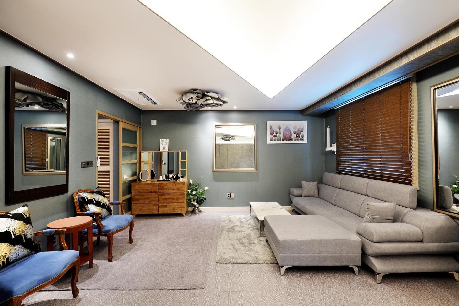 Suite - Photo 4