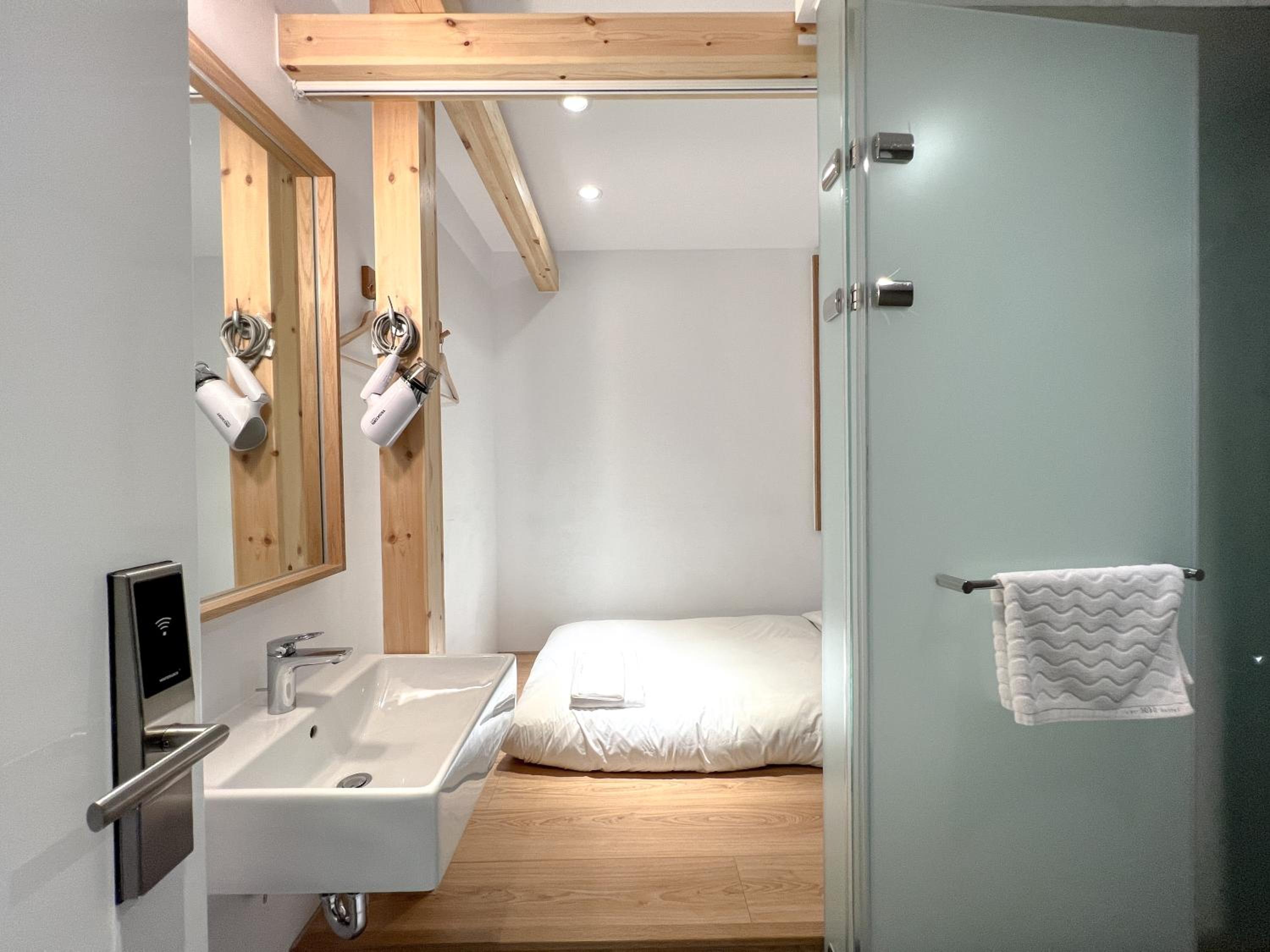 Japanese-Style Single Room photo 3