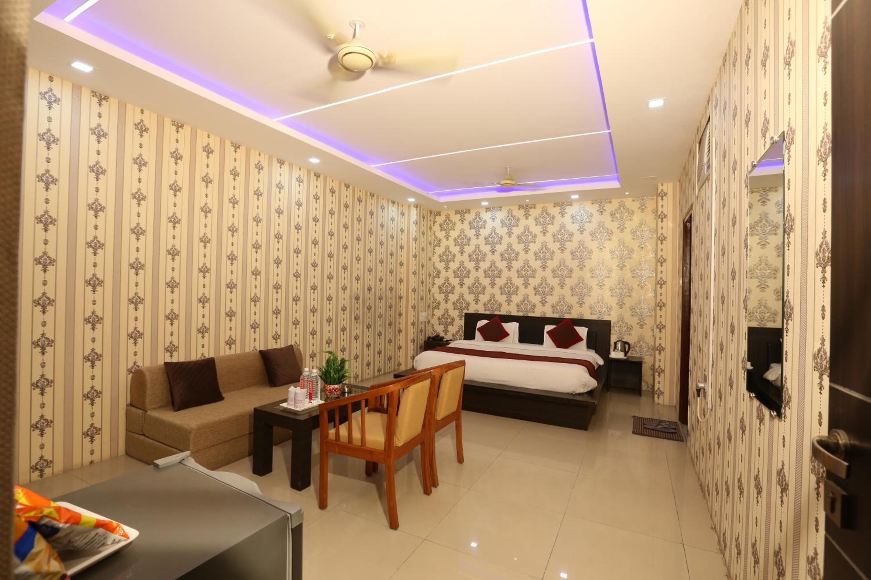 Superior Double Room - Photo 8