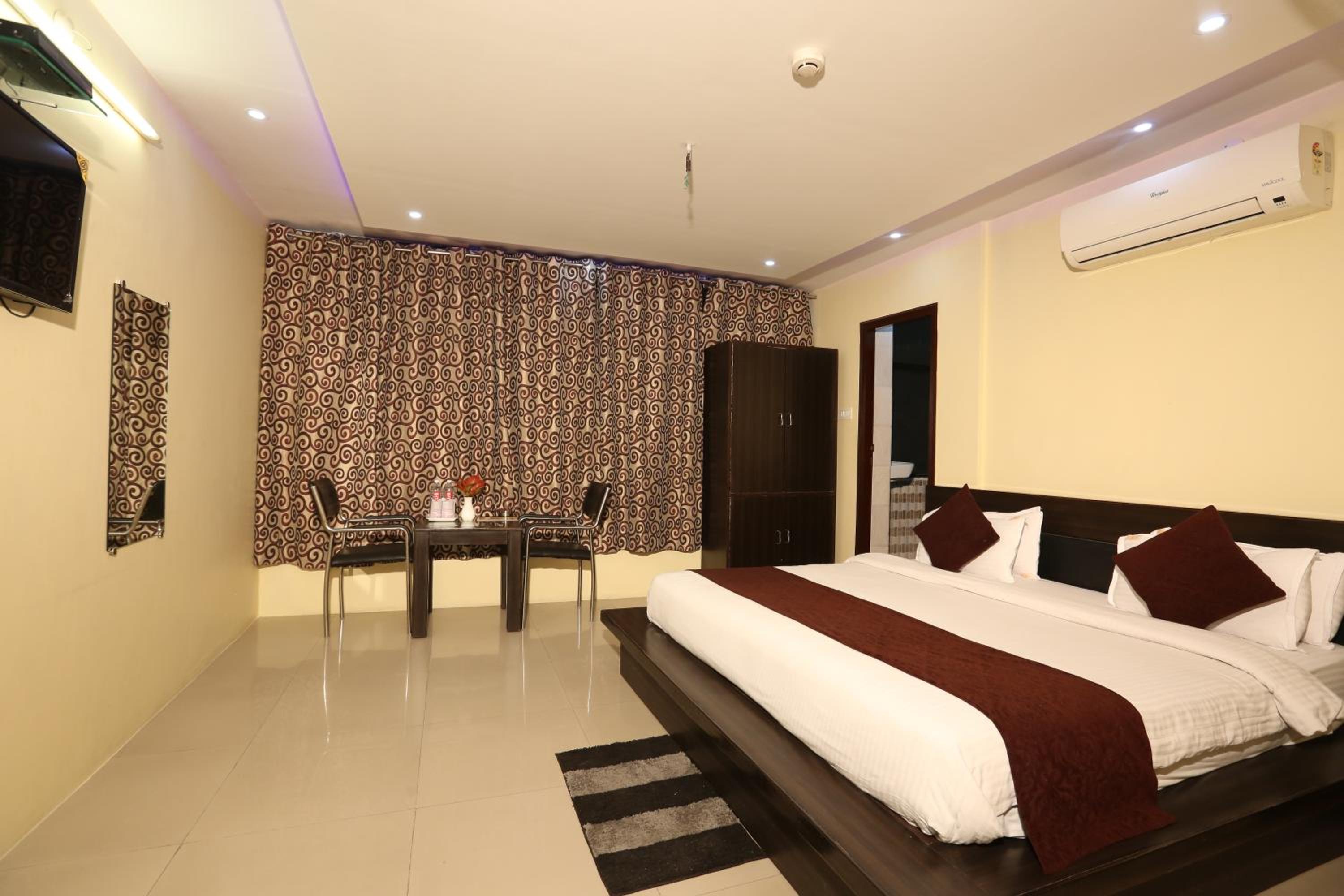 Superior Double Room - Photo 3