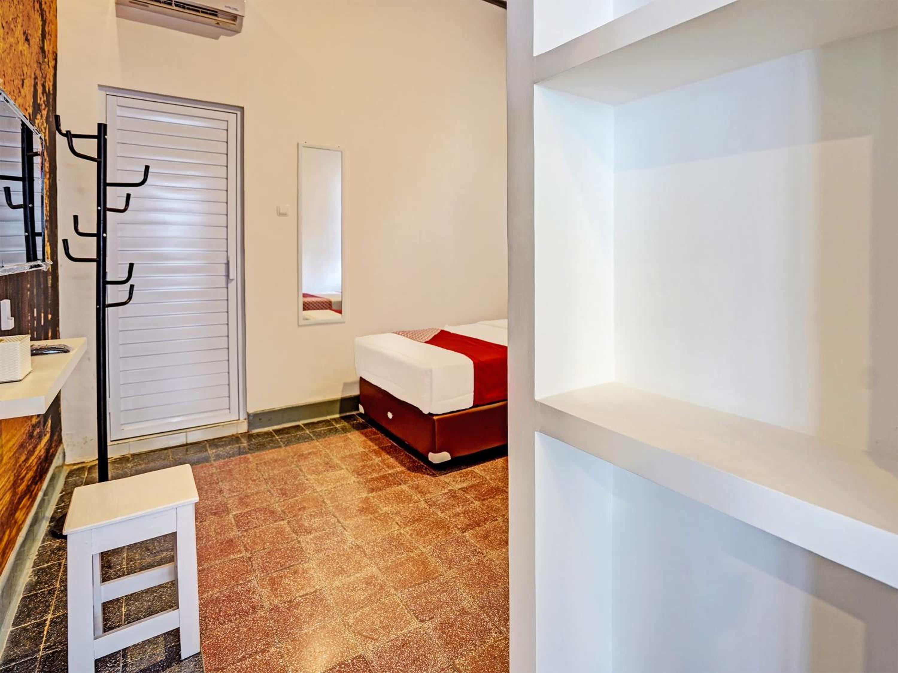 Delxue Twin Room - Photo 7