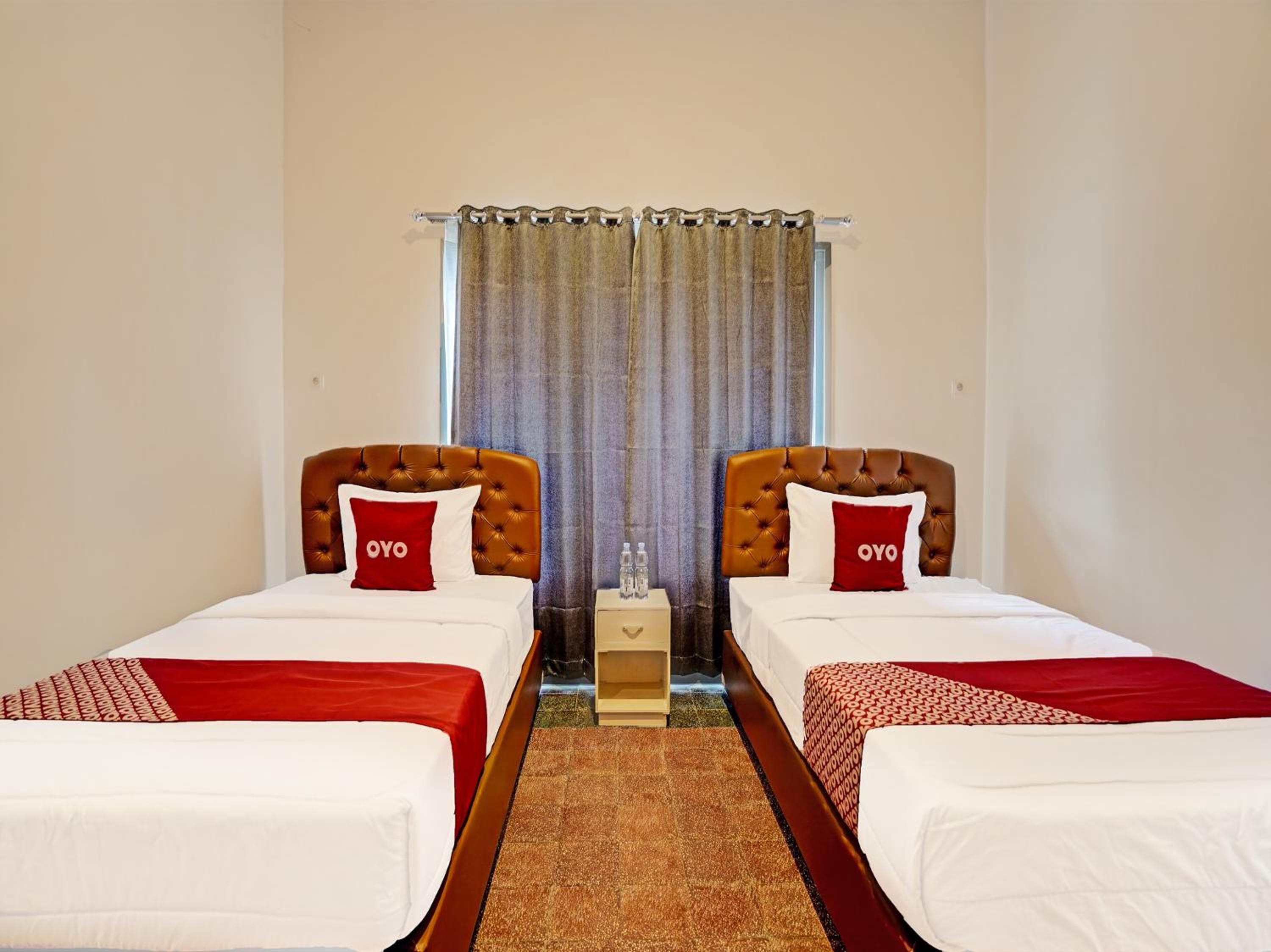 Delxue Twin Room - Photo 2