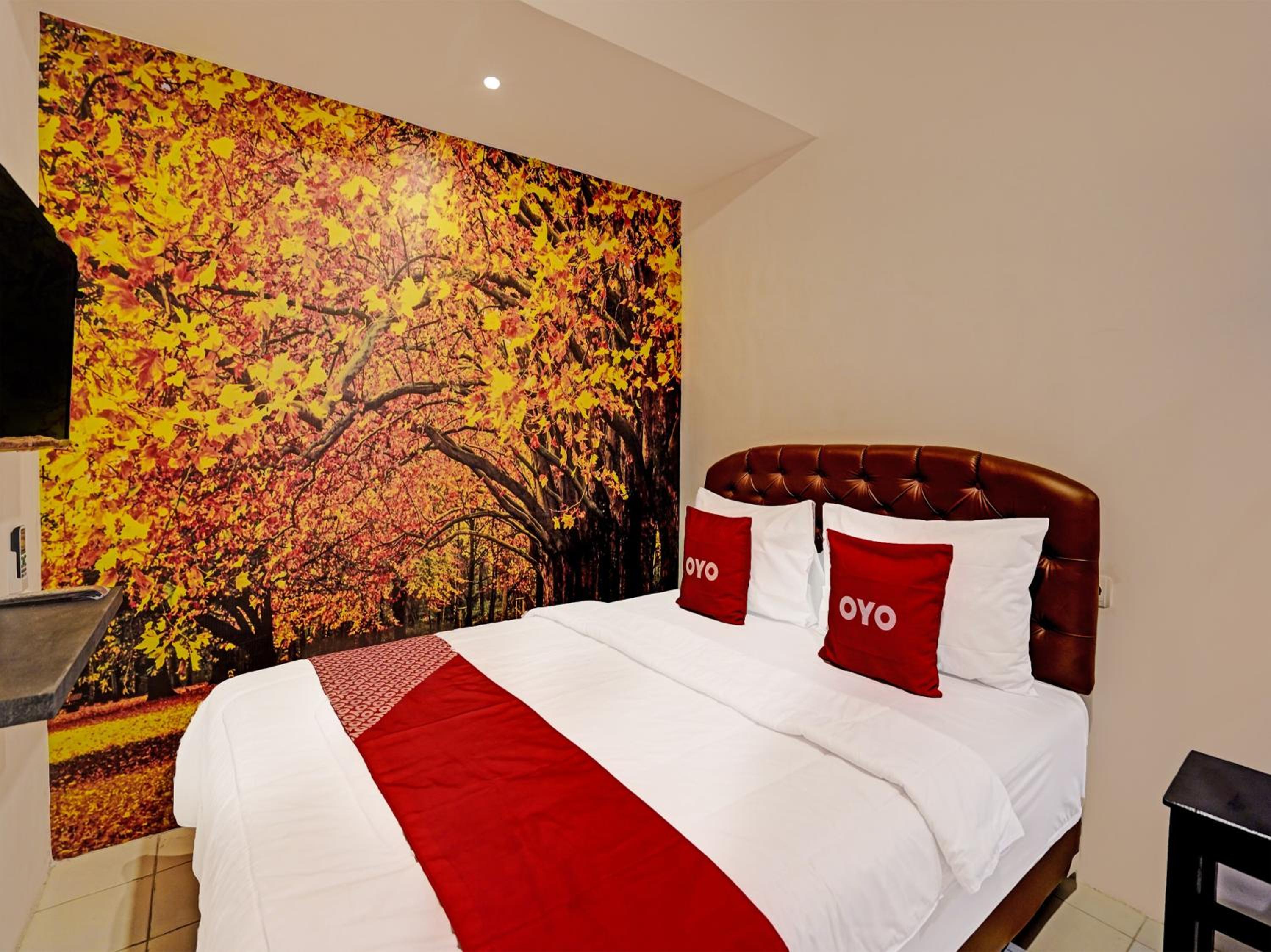 Deluxe Double Room - Photo 1
