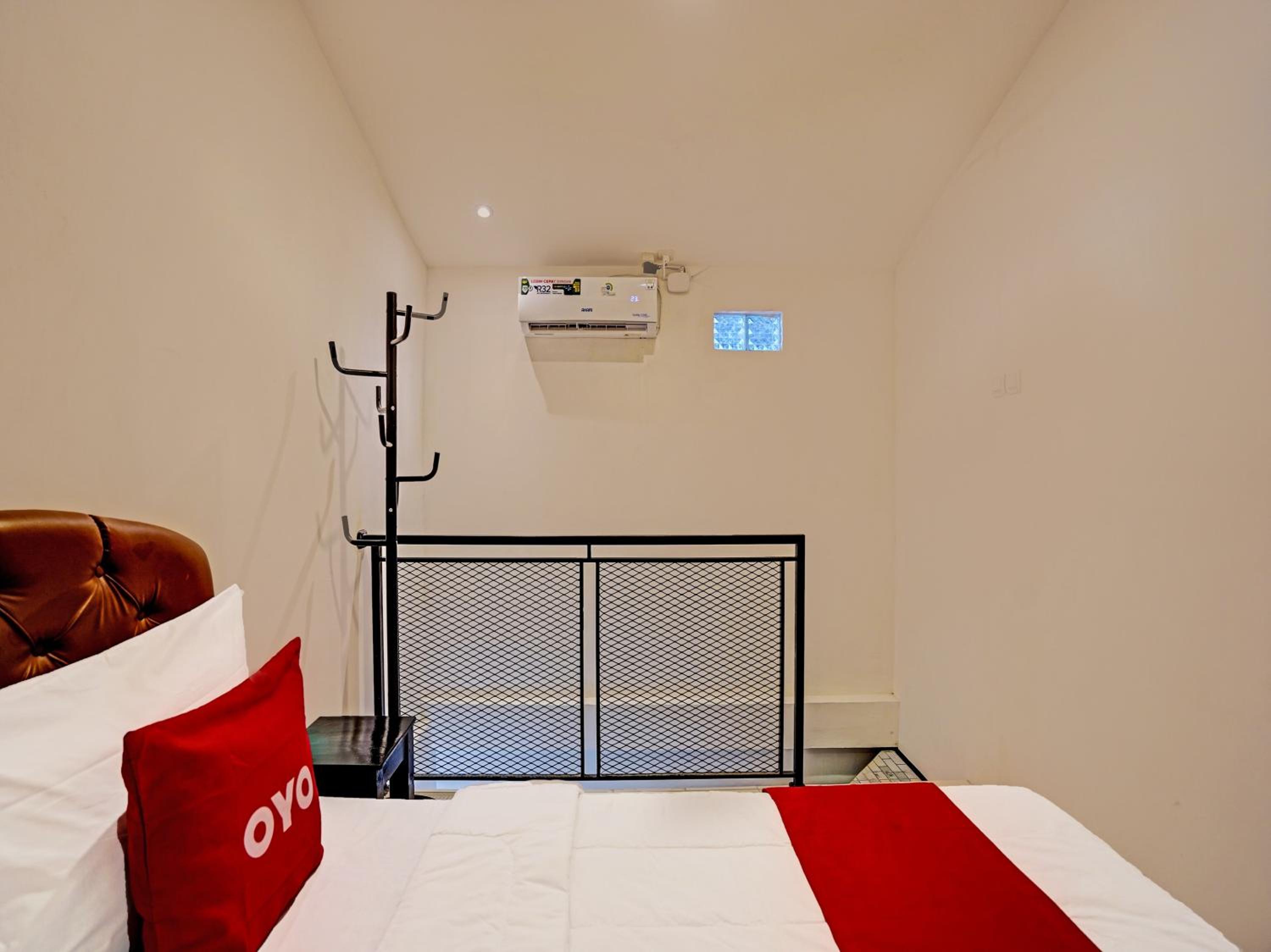 Deluxe Double Room - Photo 4
