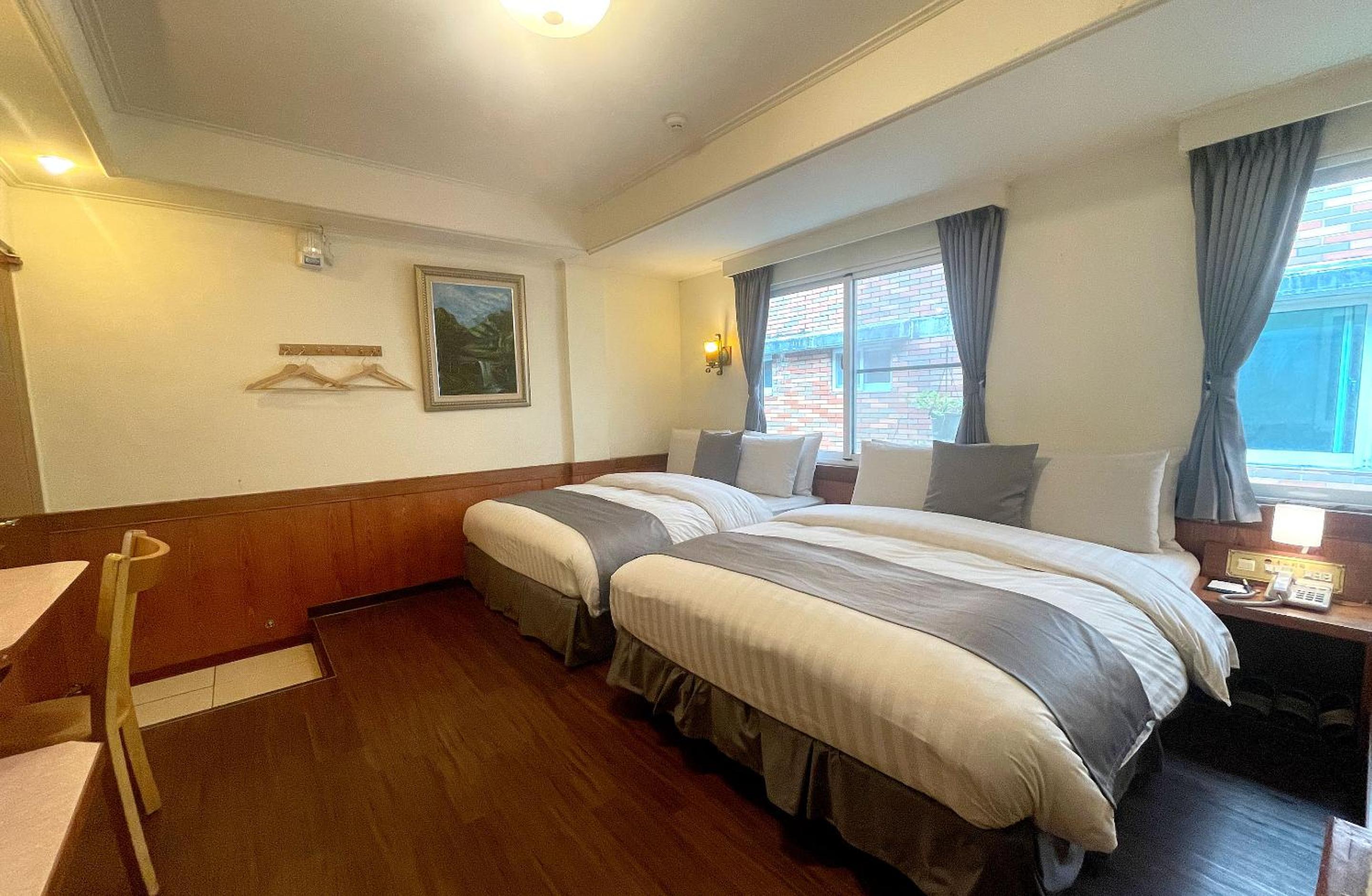 Deluxe Quadruple Room photo 3