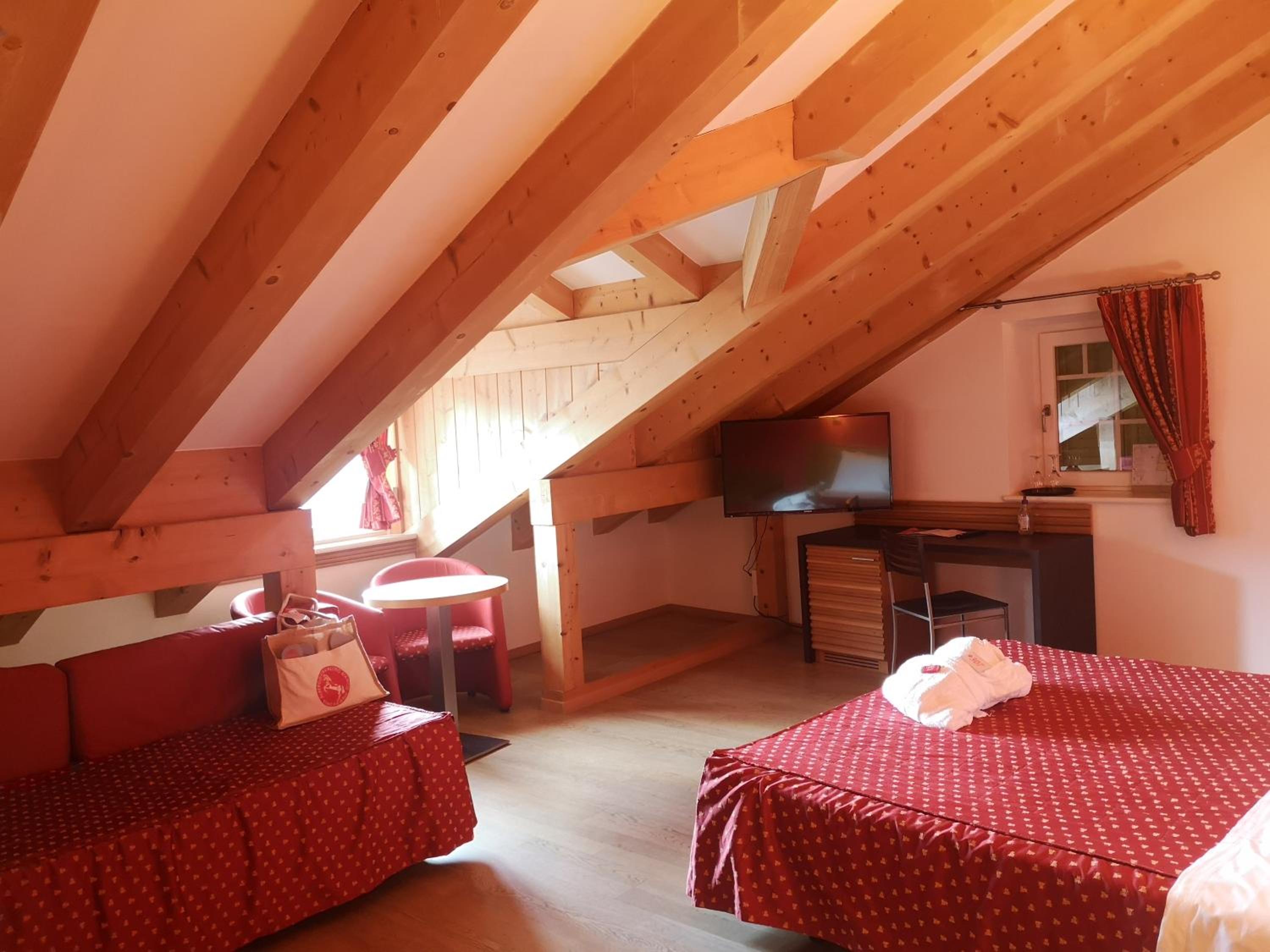 Suite with Balcony photo 2