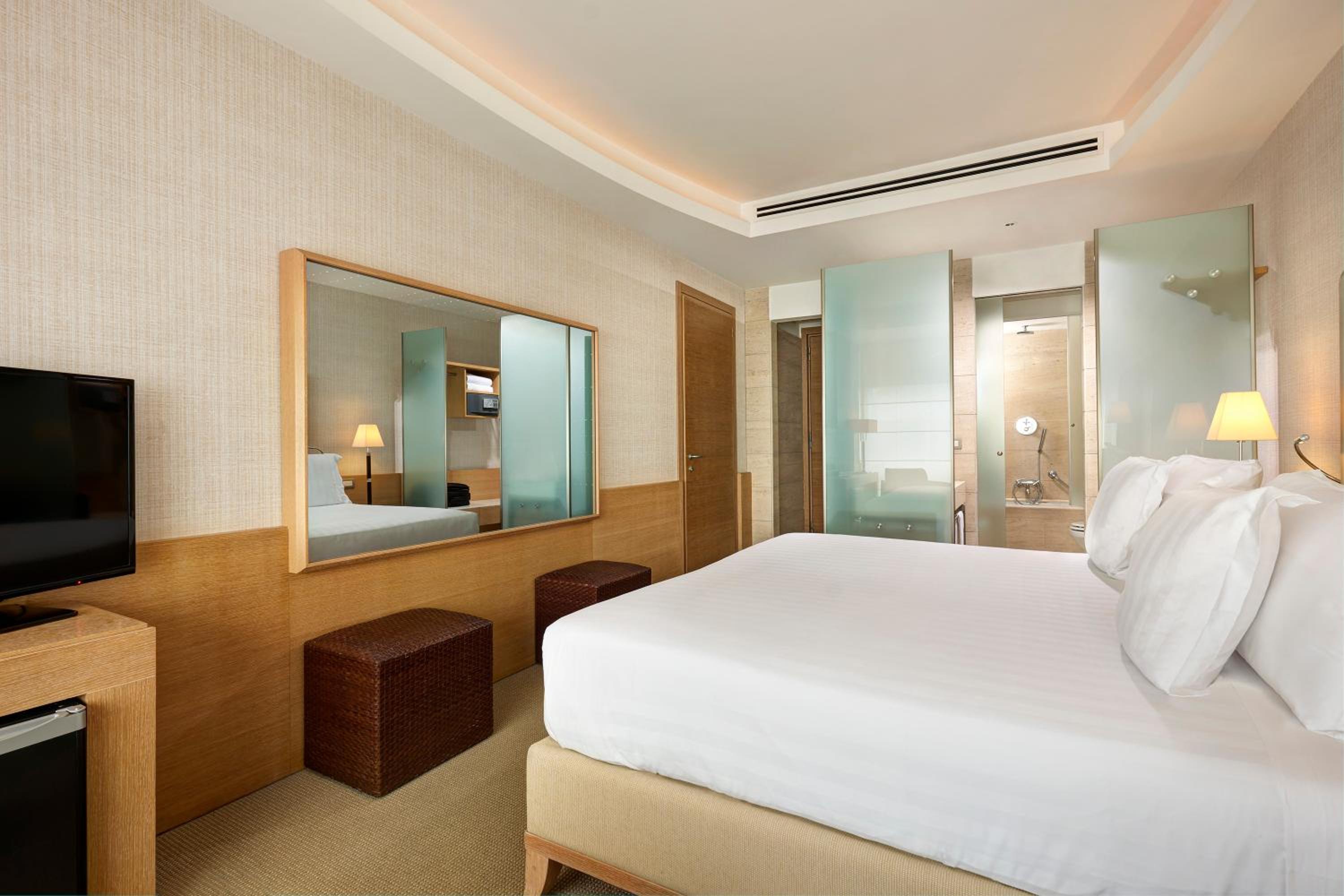 Superior Double Room - Photo 2