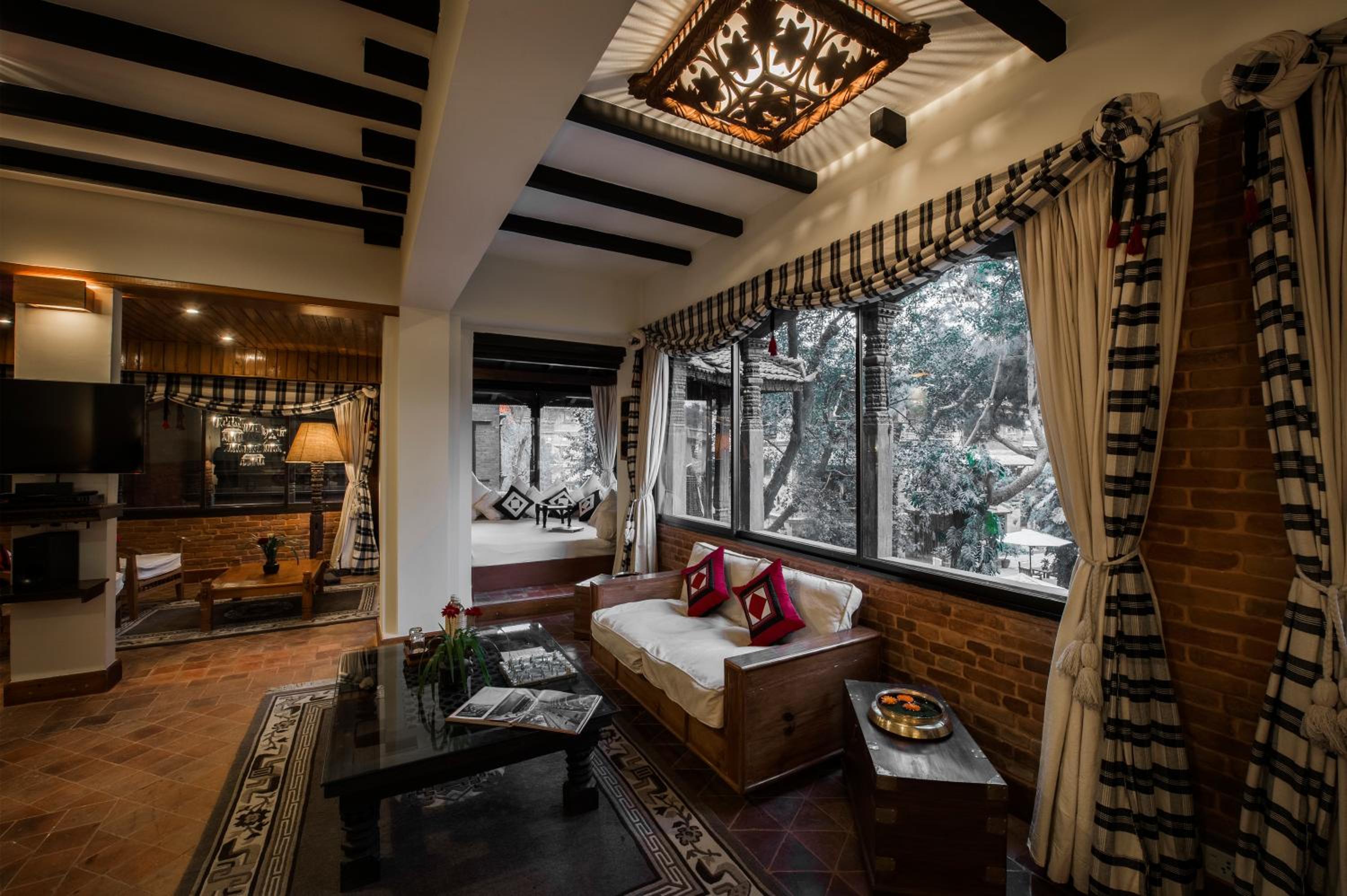 Executive Suite photo 2