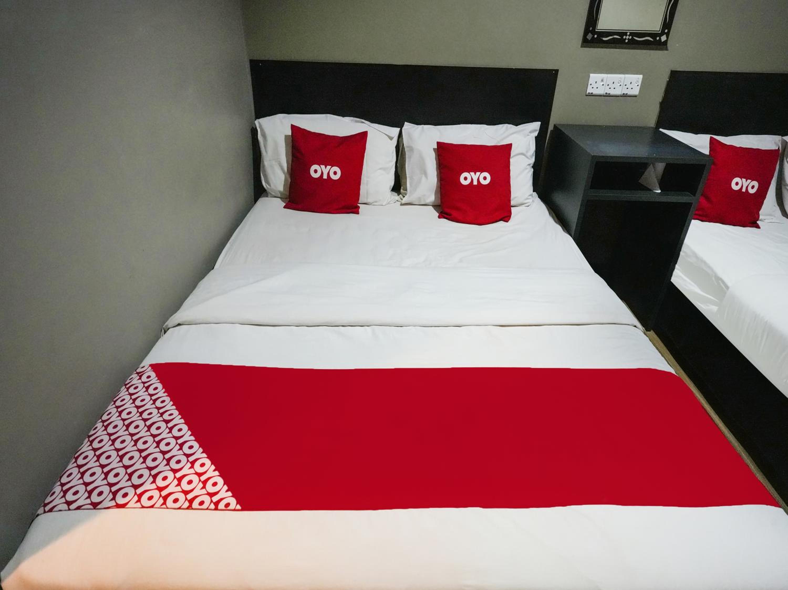 Superior Suite - Photo 2