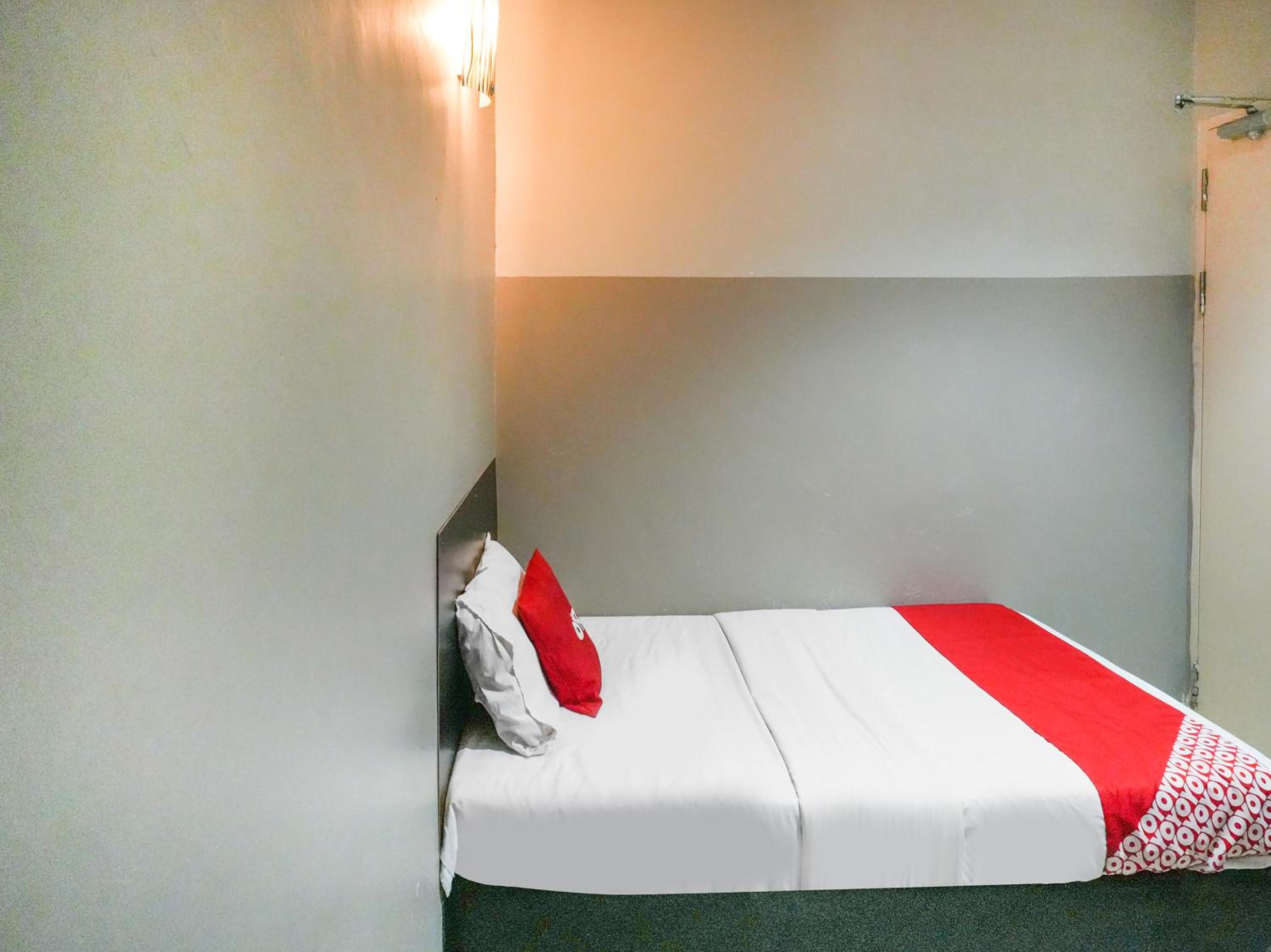 Standard Single Room - Photo 5