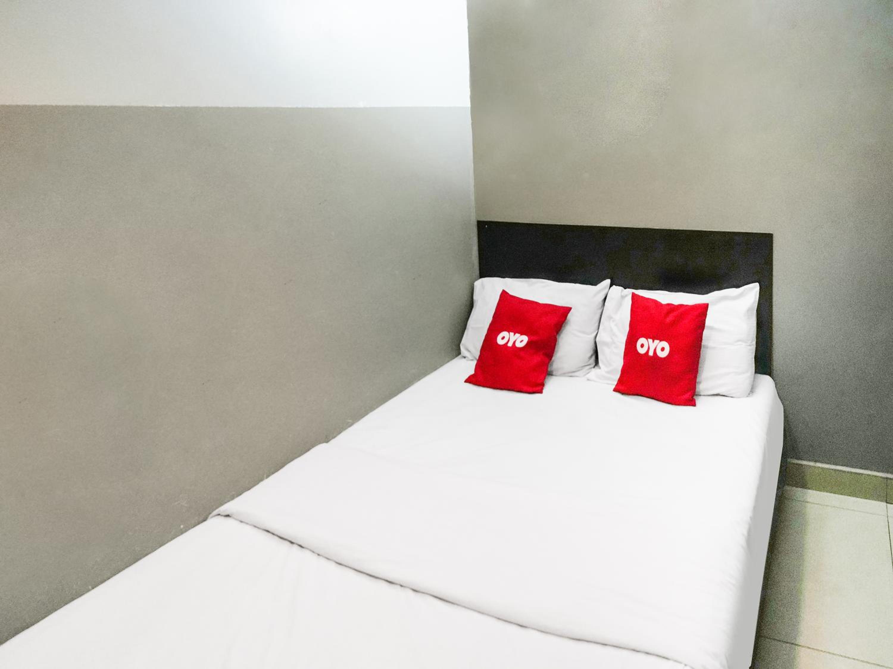 Standard Double Room - Photo 2