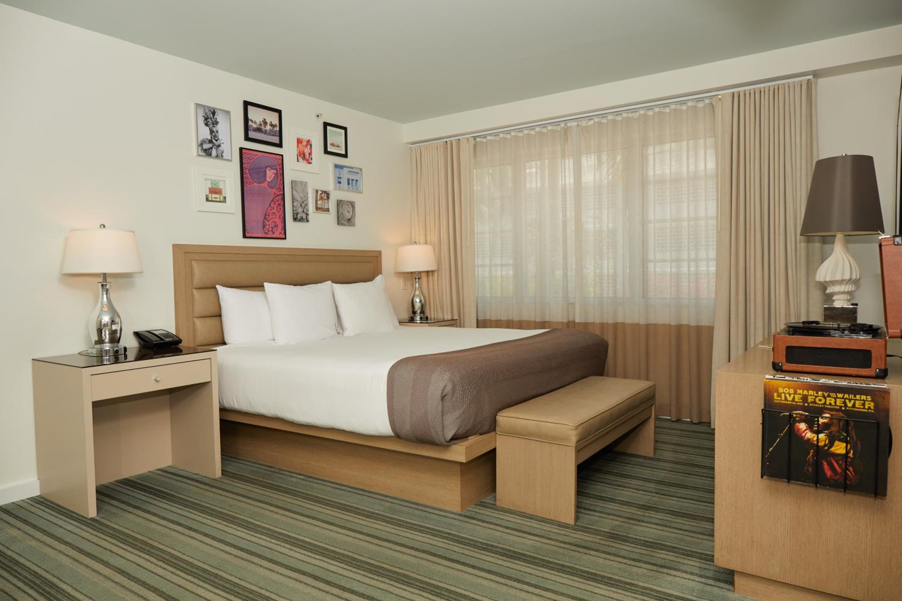 Superior King Suite
