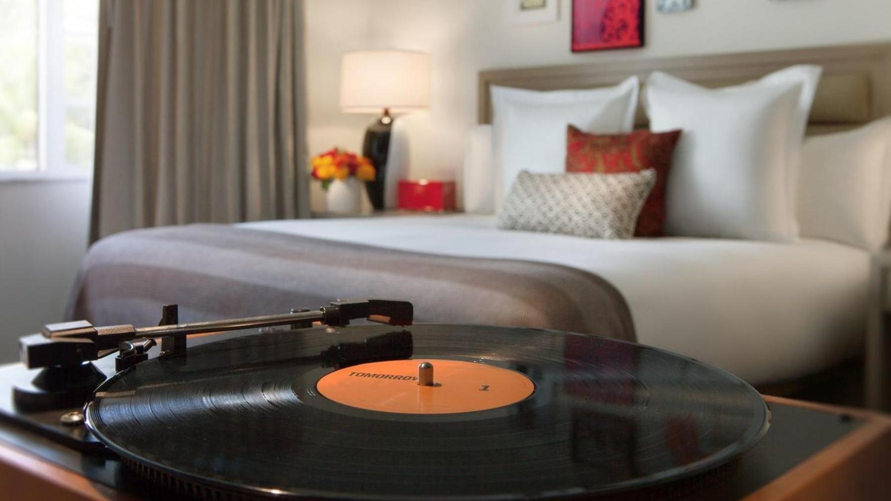 Superior King Suite