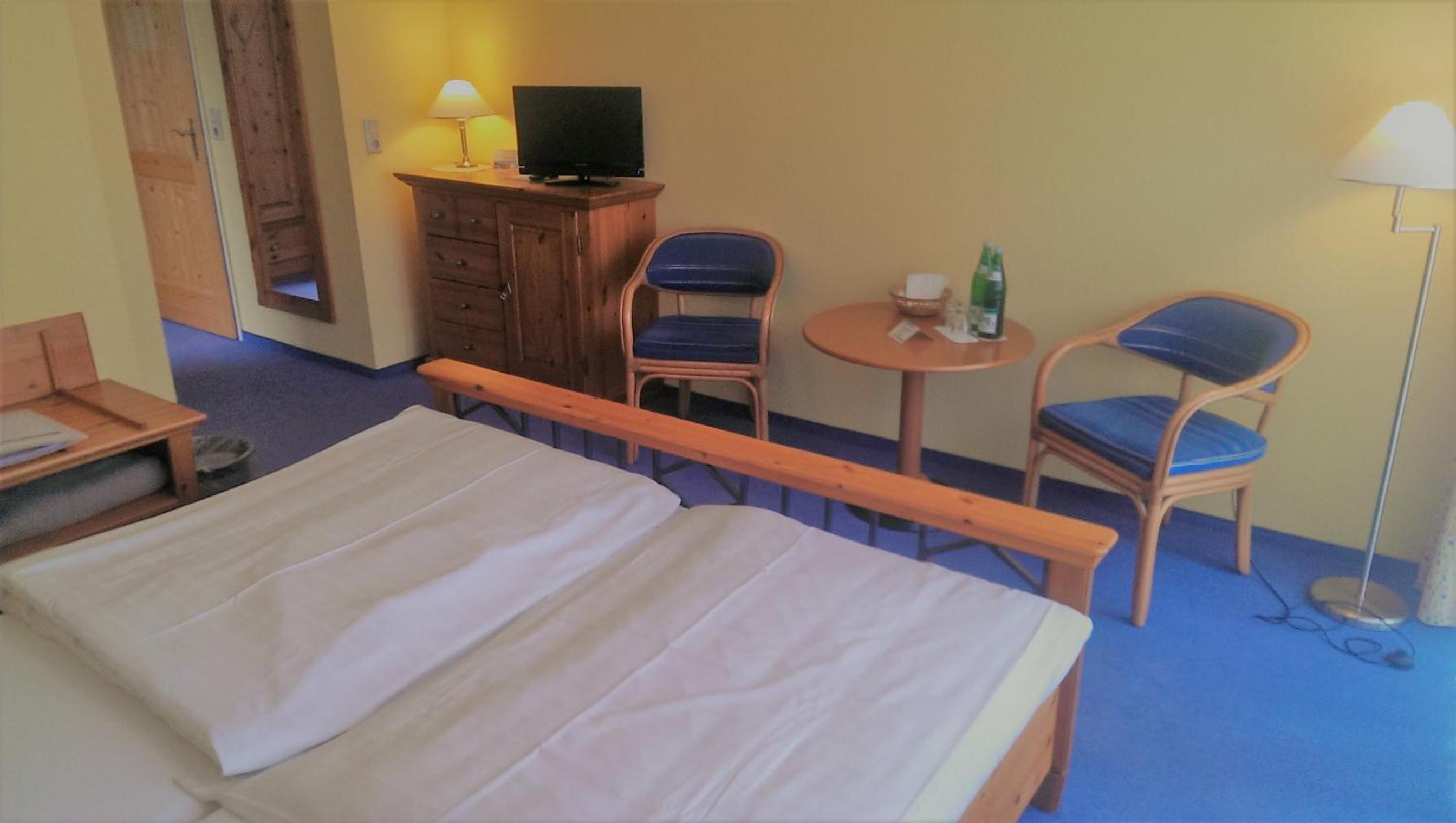 Double Room - Photo 3