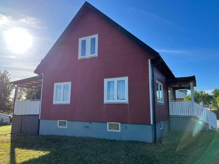 Three-Bedroom Villa photo 3