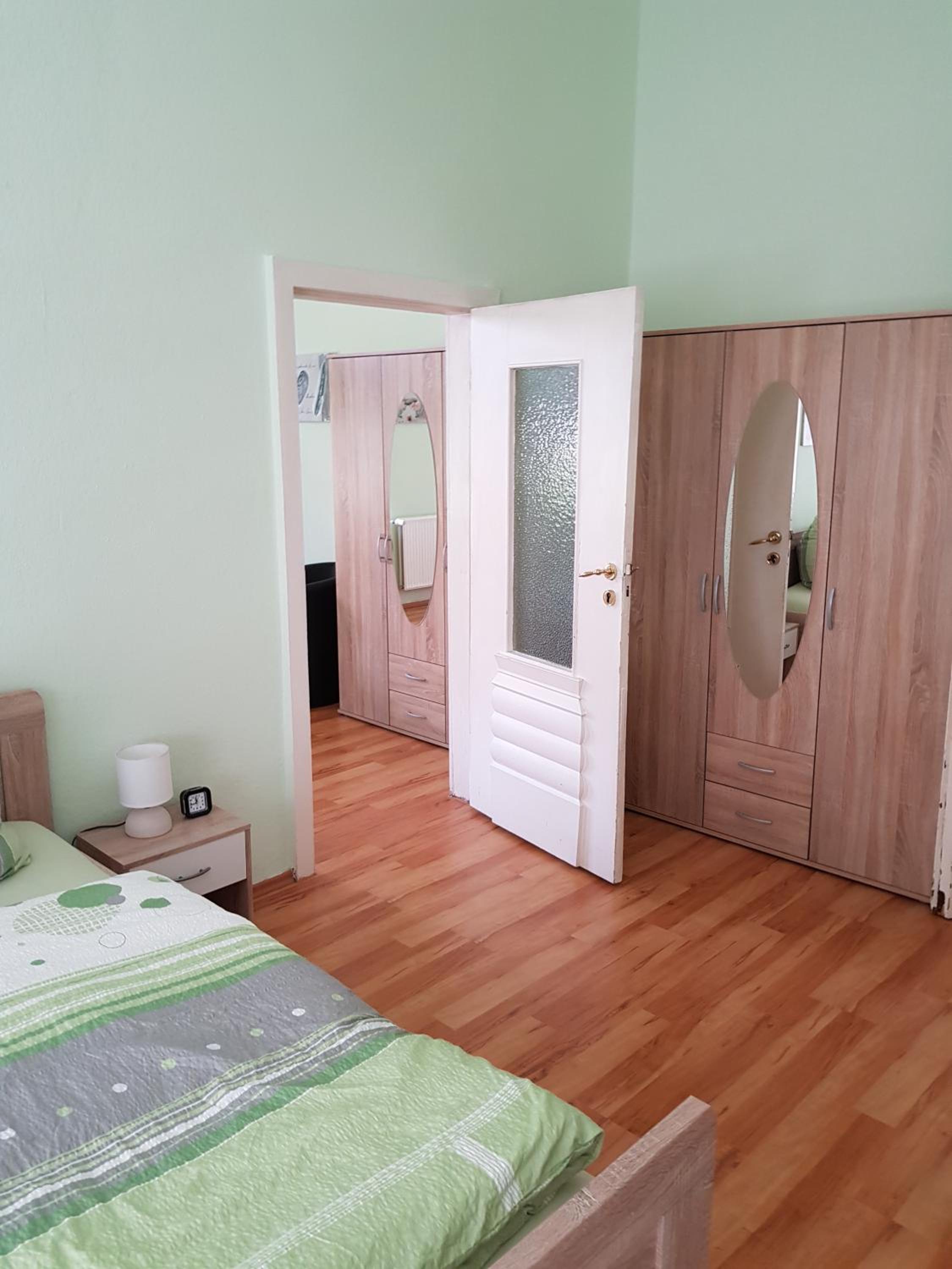 Family Room with Private Bathroom photo 1