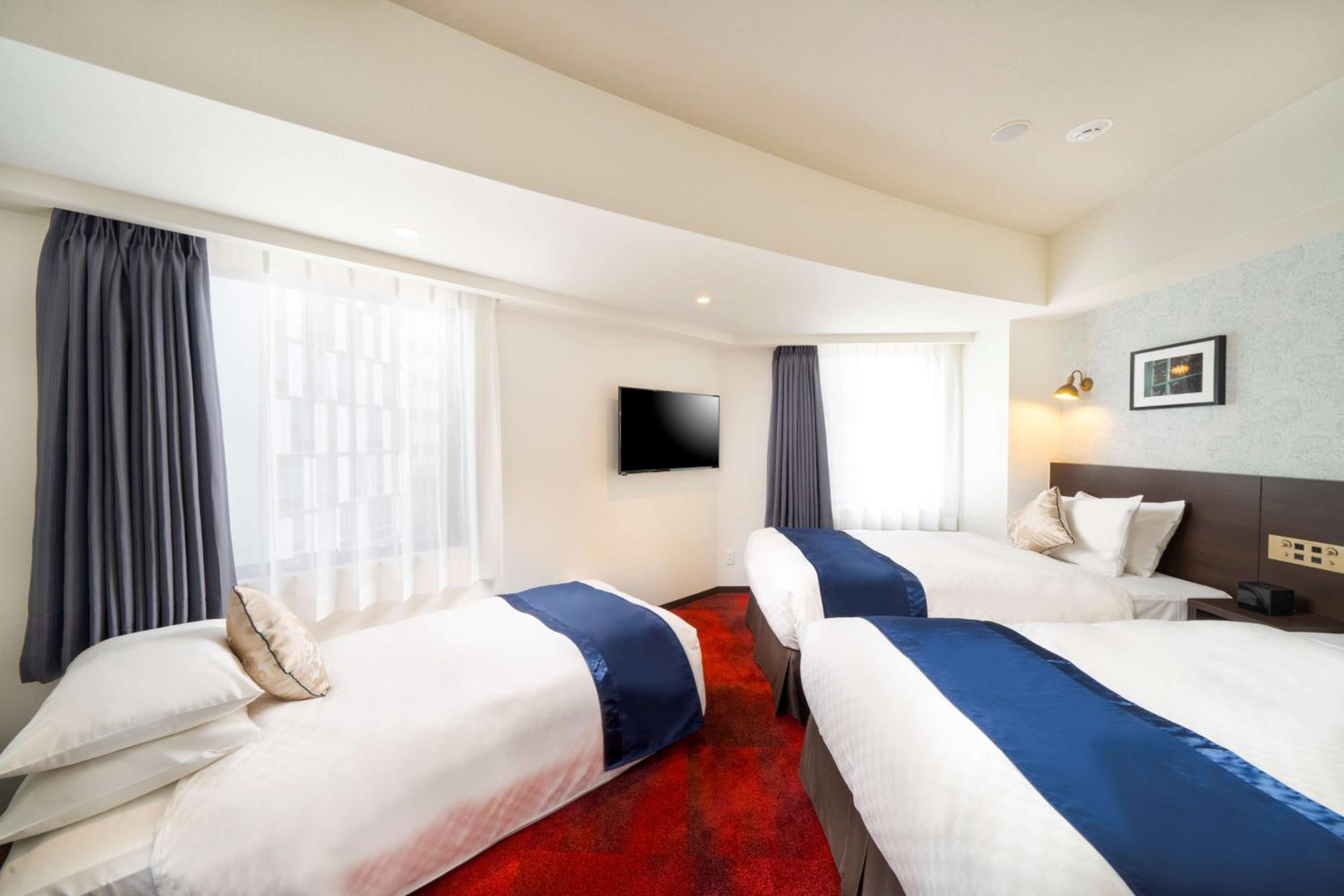 Executive Twin Room - Photo 4