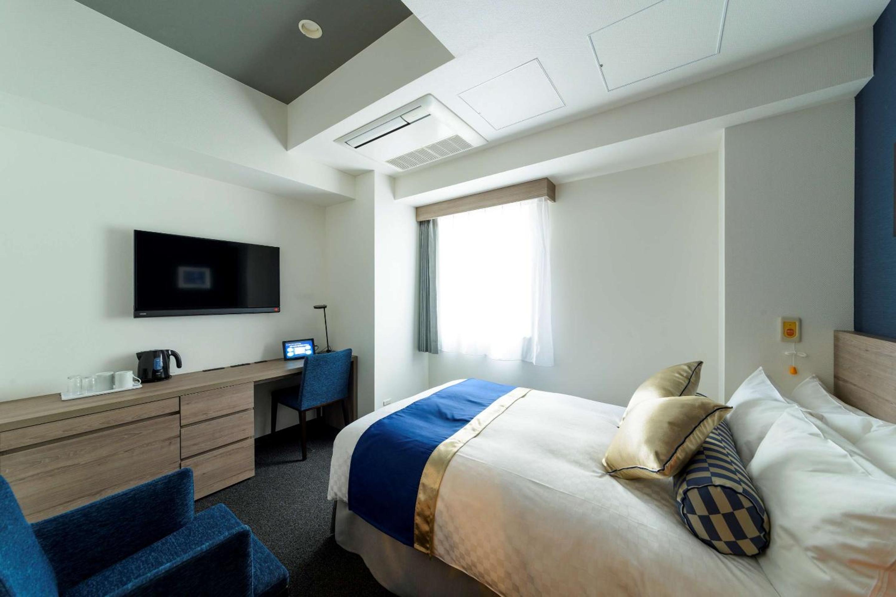 Privilege Double Room with Bath Tub - Disability Access - Non-Smoking