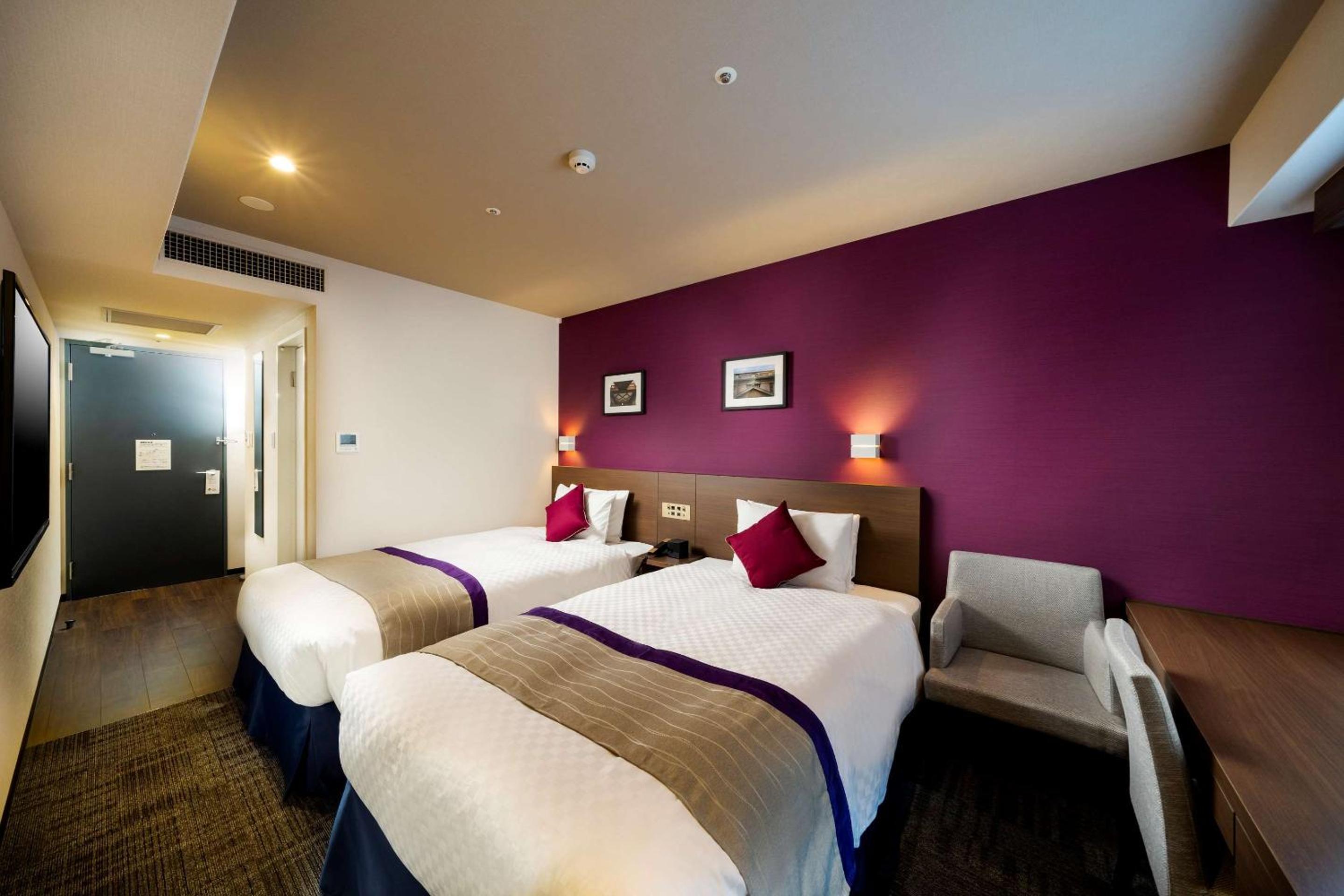 Superior Twin Room - Photo 9