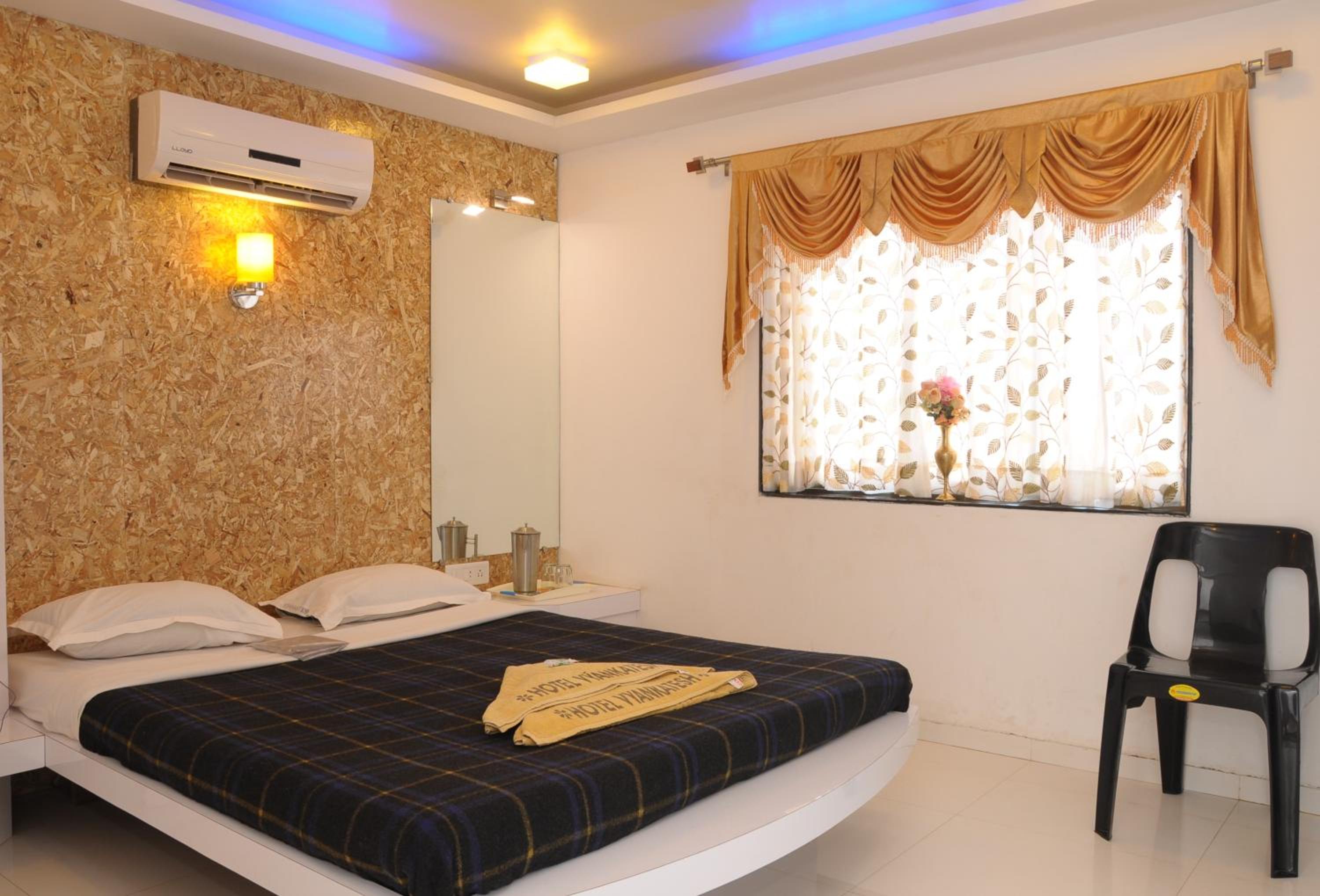 Superior Queen Room
