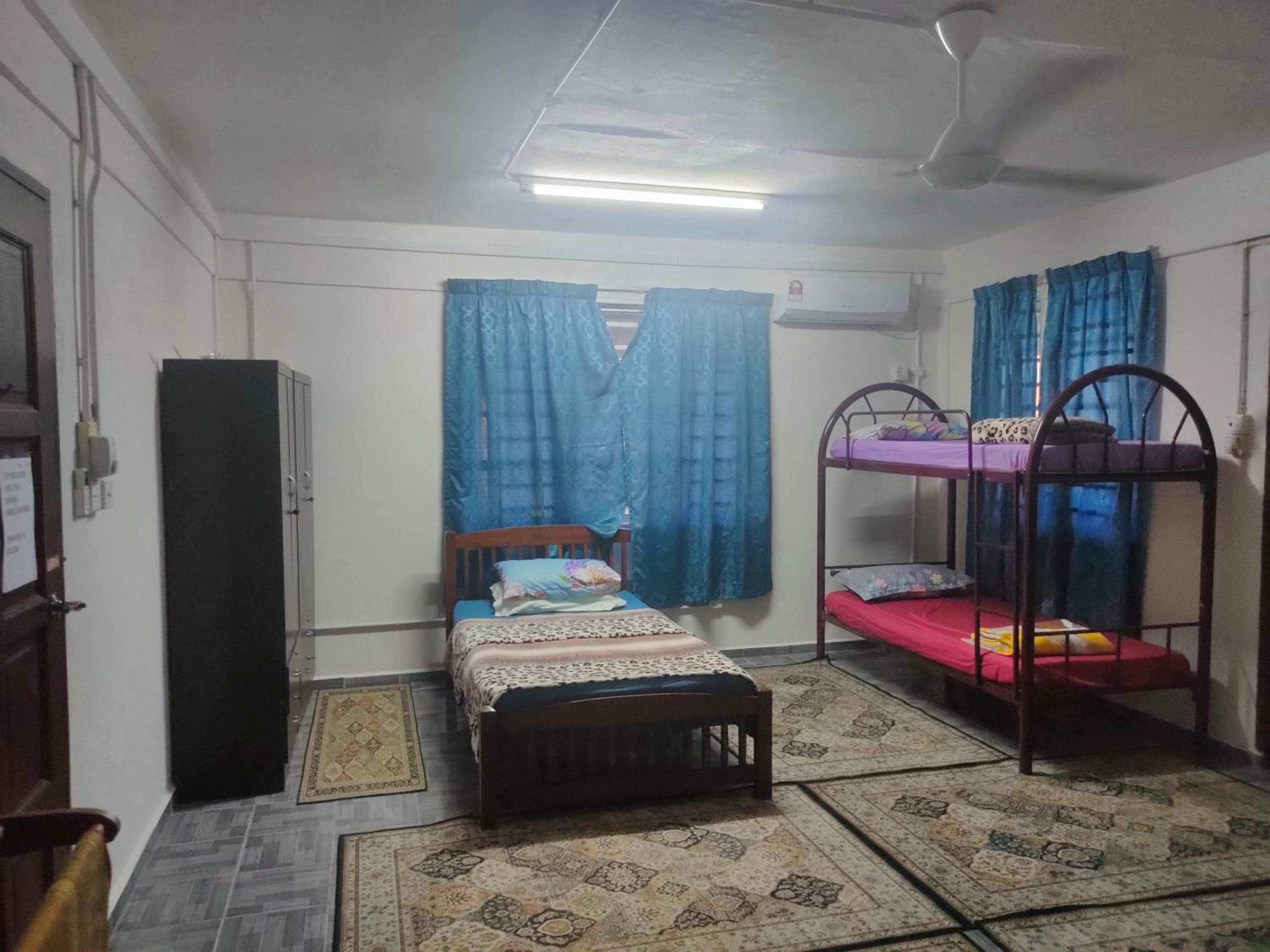 Family Room photo 2