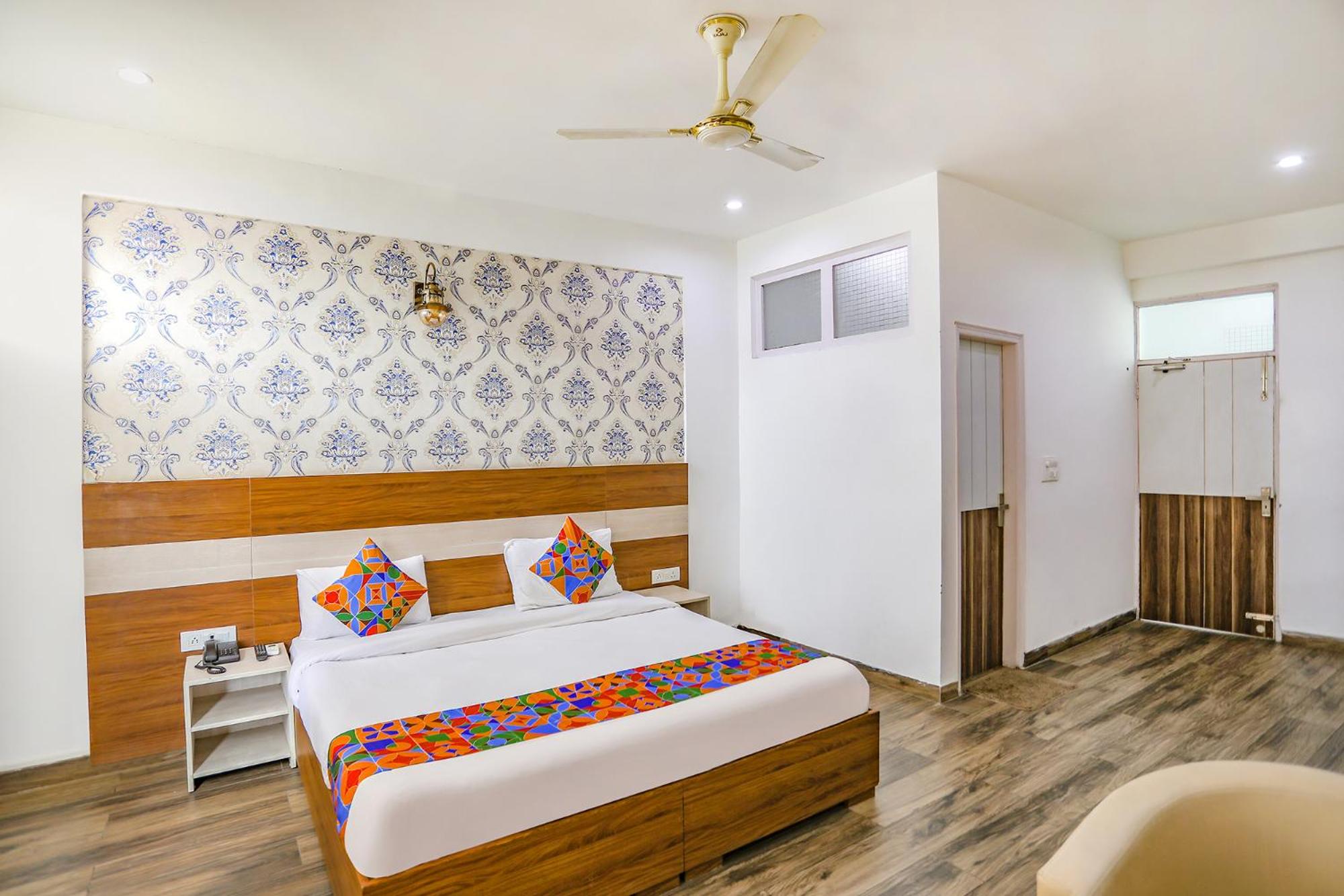 Deluxe Double Room - Photo 1