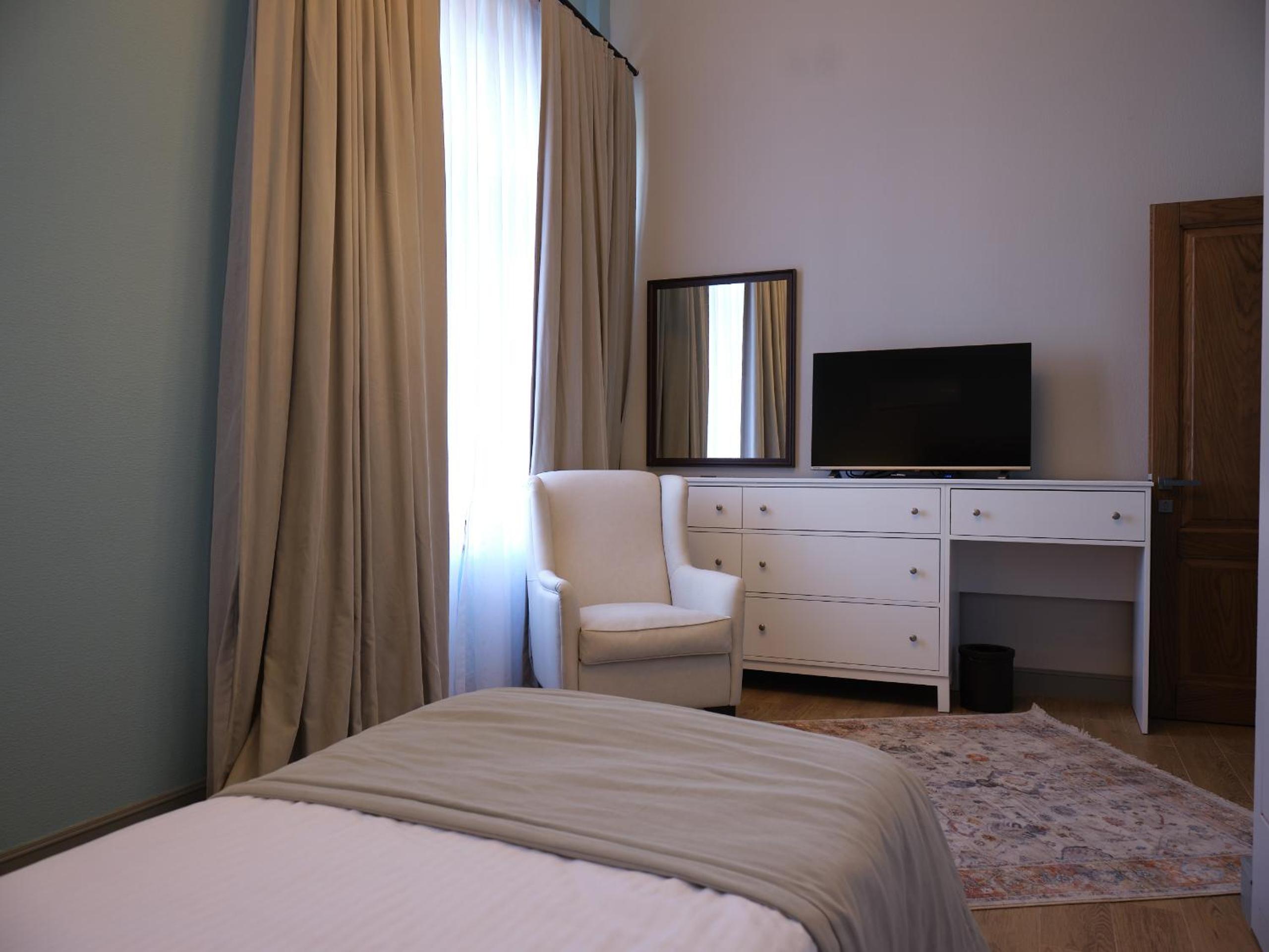 Three-Bedroom Villa photo 2