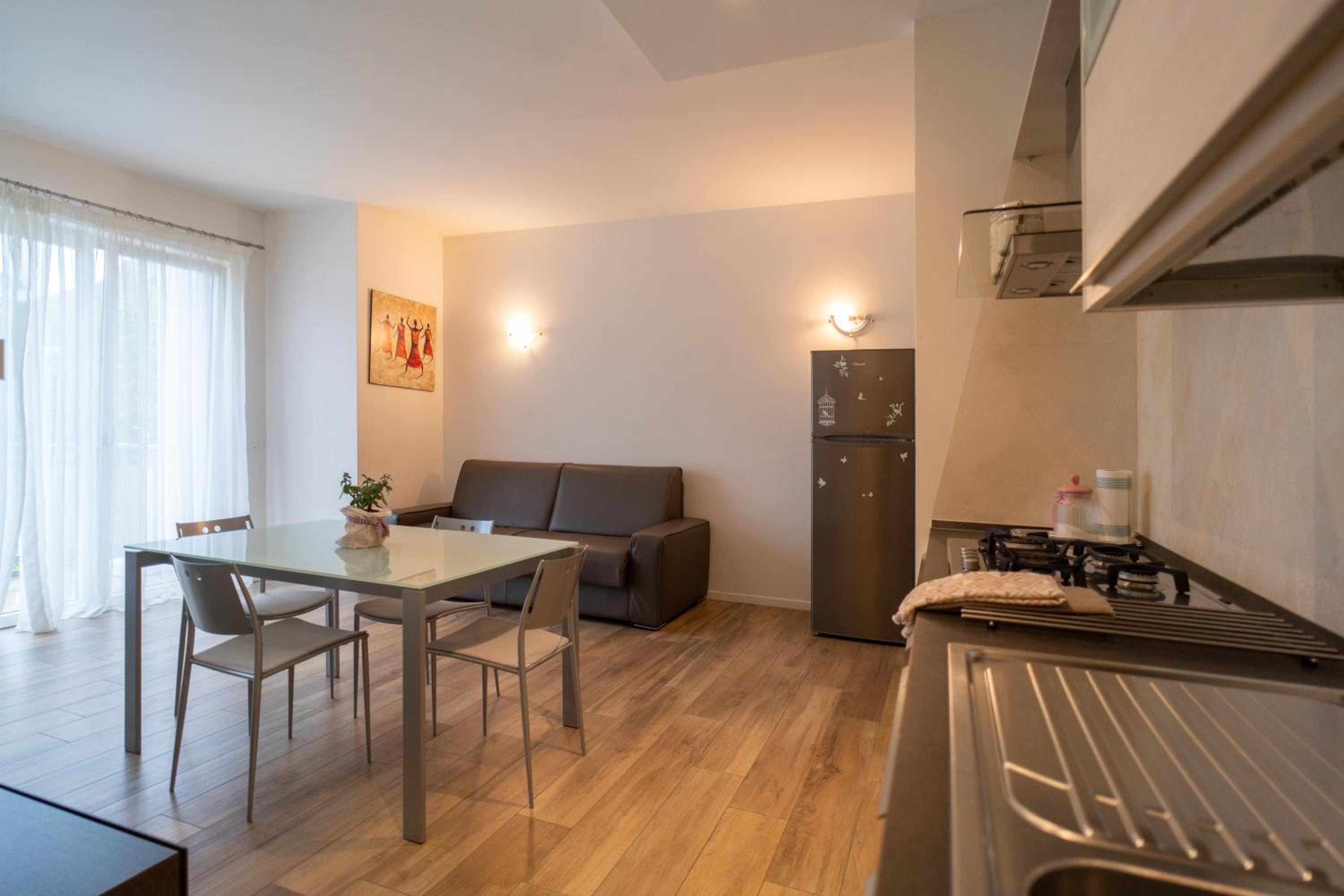 Two-Bedroom House - Photo 15