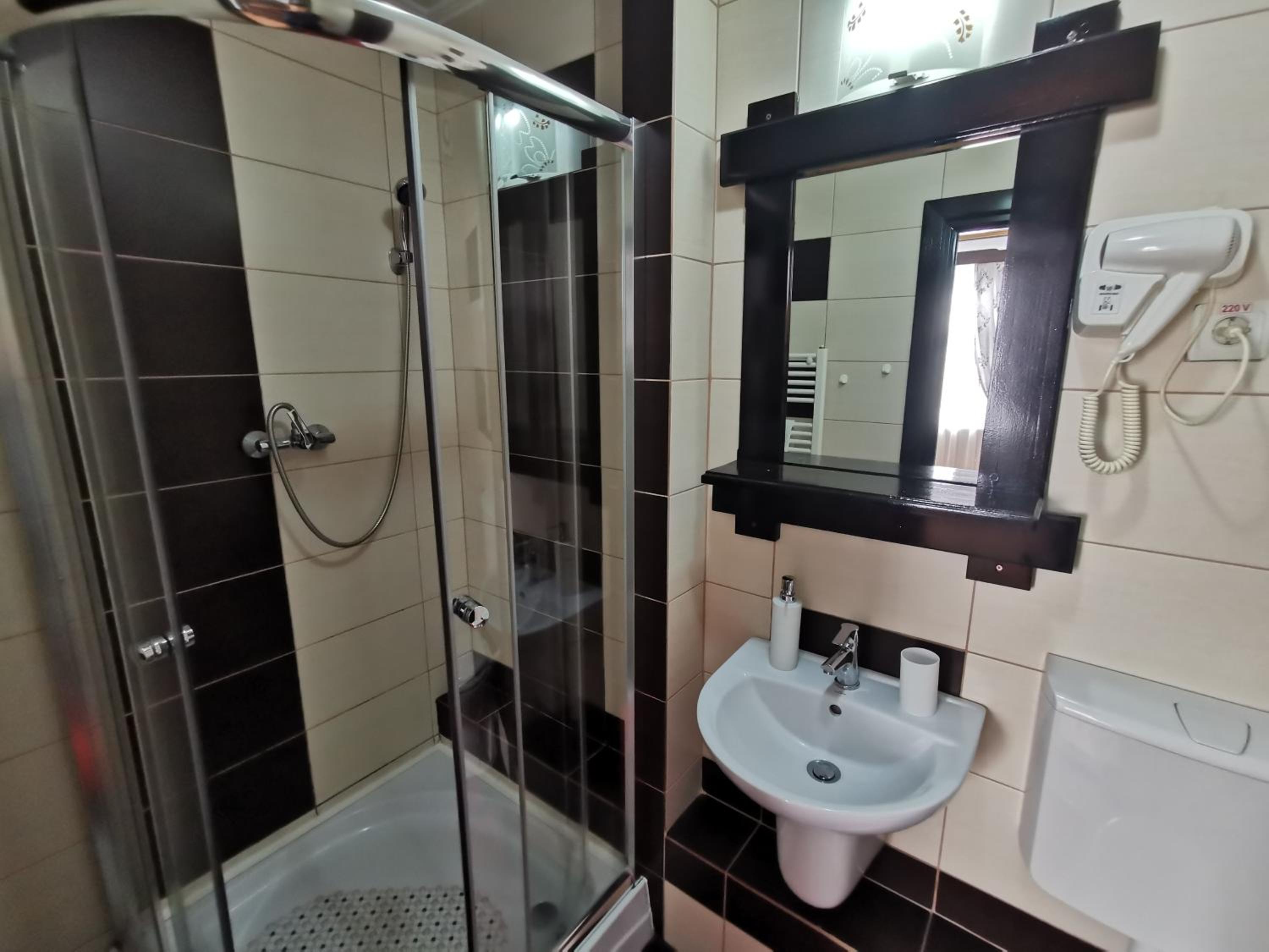 Superior Double Room - Photo 13
