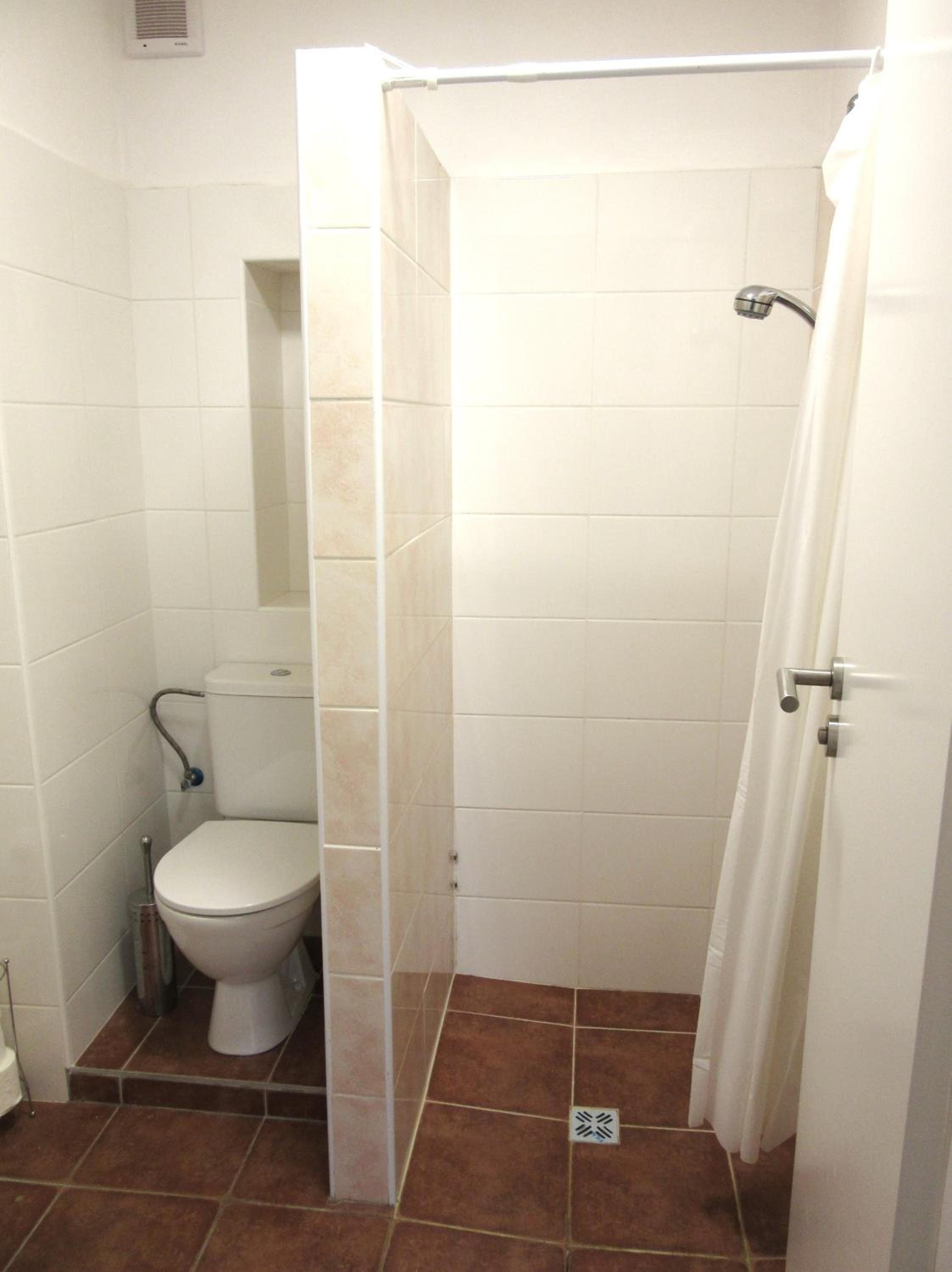 Triple Room with Shower photo 3