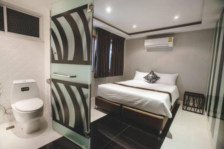 Deluxe Queen Room photo 1