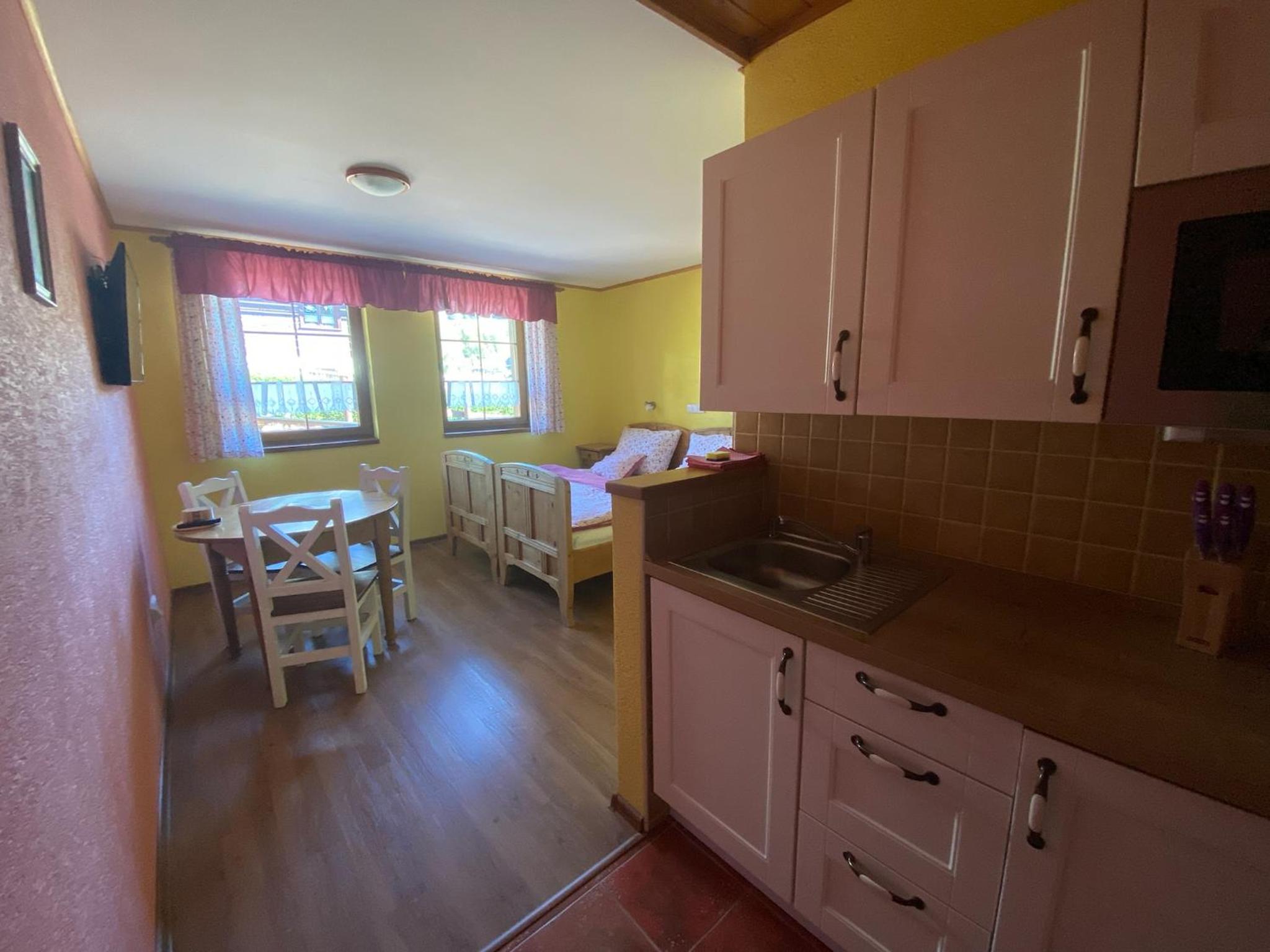 Studio (2 Adults)