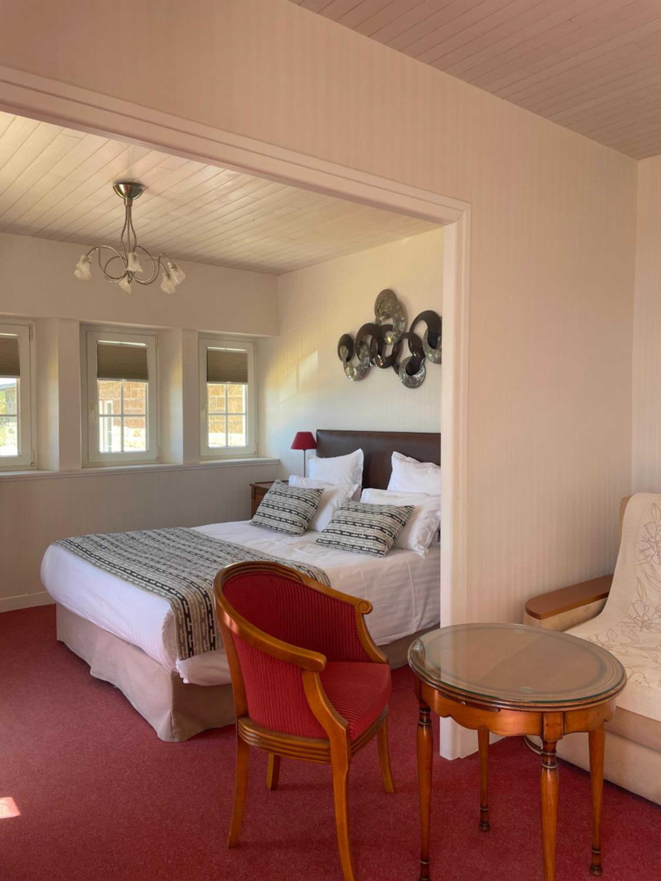 Deluxe Suite with Sea View